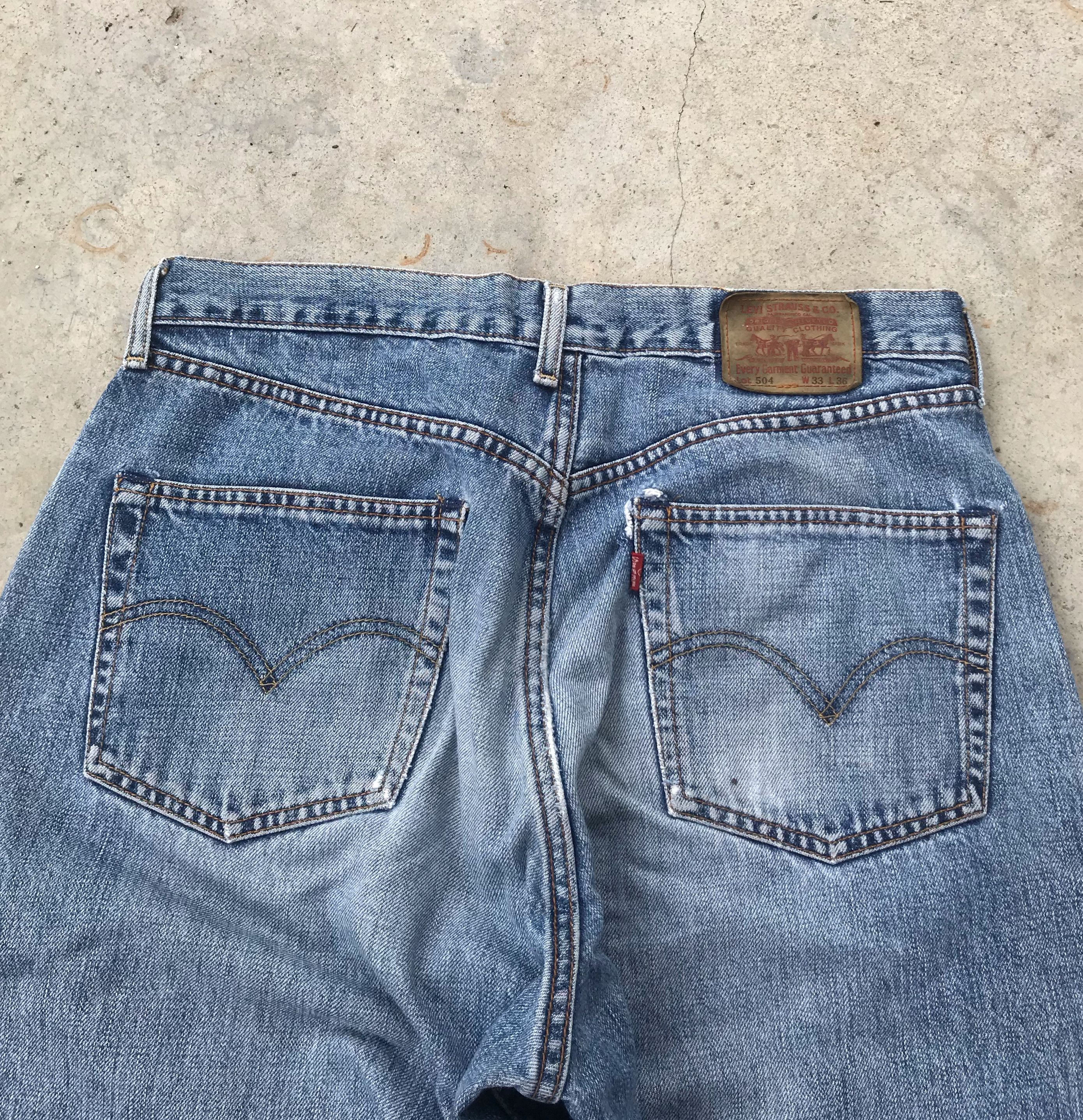 00s LEVI'S 504 dark blue wide jeans W31 This item is unavailable