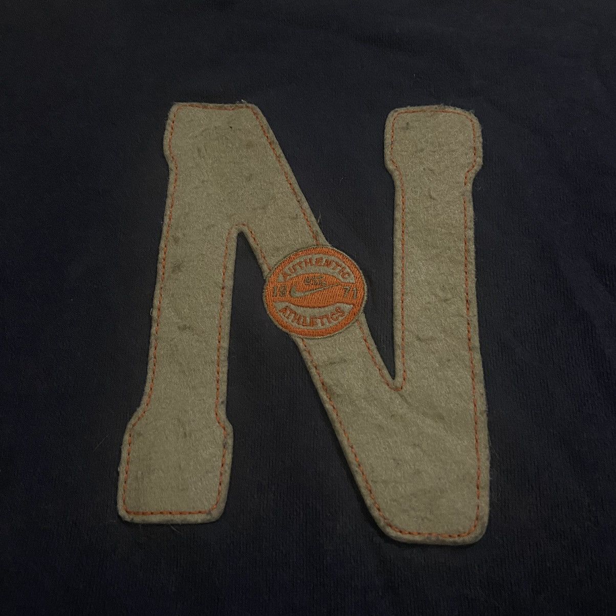 Nike Vintage nike athletics sweatshirt big logo Size US M / EU 48-50 / 2 - 2 Thumbnail