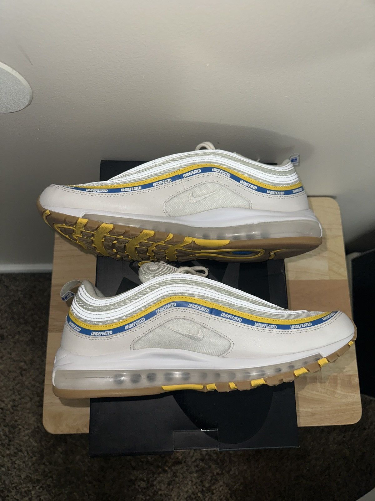 Nike × Undefeated Undefeated Nike Air Max 97 UCLA Size US 12 / EU 45 - 3 Thumbnail