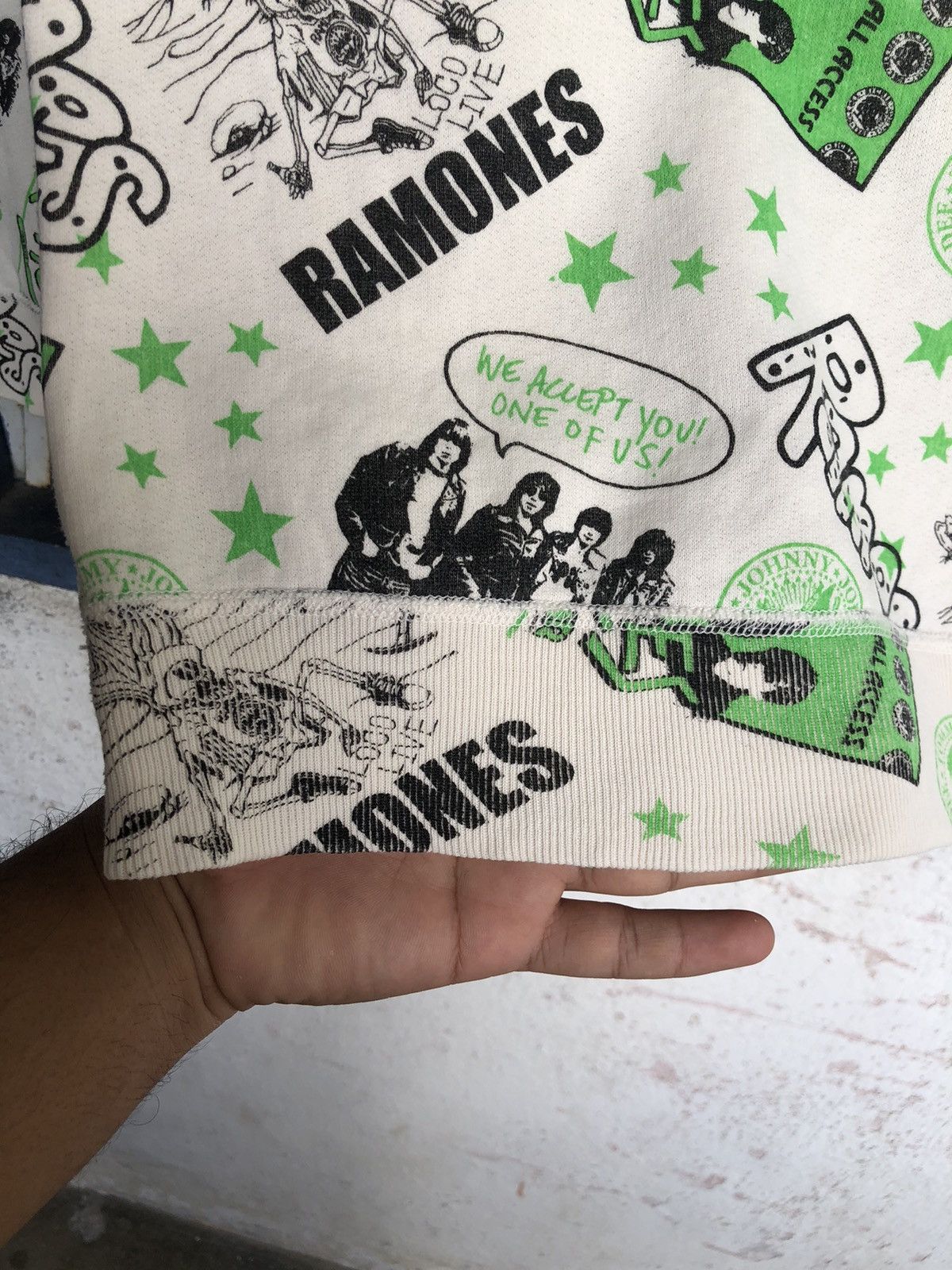 Hysteric Glamour Vintage 90s Hysteric Glamour x Ramones Over Graphic Sweater Size XS / US 0-2 / IT 36-38 - 11 Thumbnail