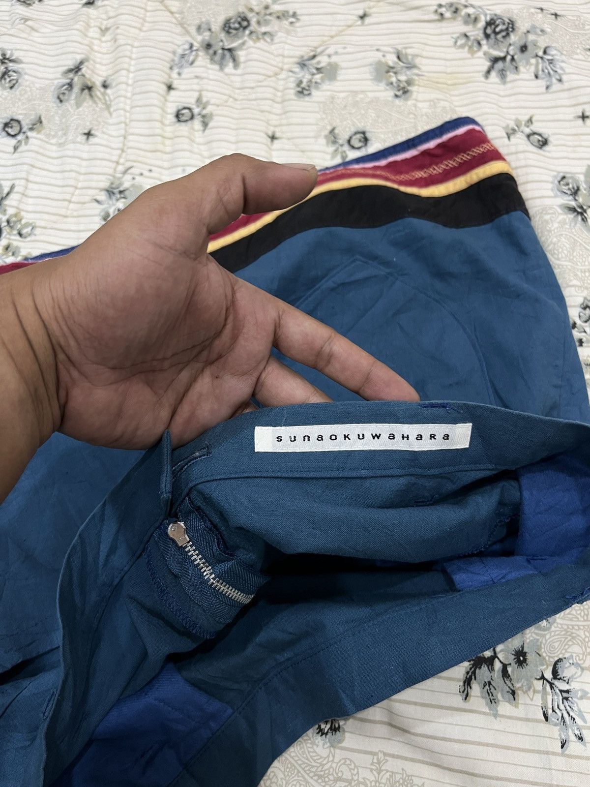 Issey Miyake (Ooo). ISSEY MIYAKE SUNAO KUWAHARA MULTI POCKET SKIRTS Size 30" / US 8 / IT 44 - 10 Thumbnail