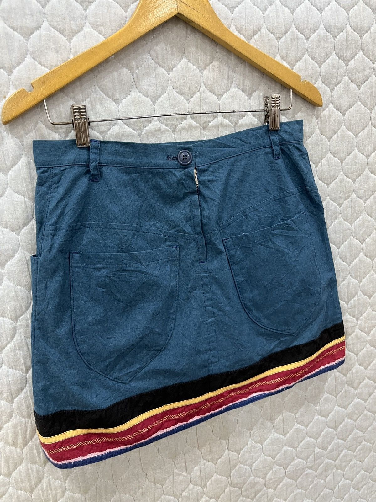 Issey Miyake (Ooo). ISSEY MIYAKE SUNAO KUWAHARA MULTI POCKET SKIRTS Size 30" / US 8 / IT 44 - 3 Thumbnail
