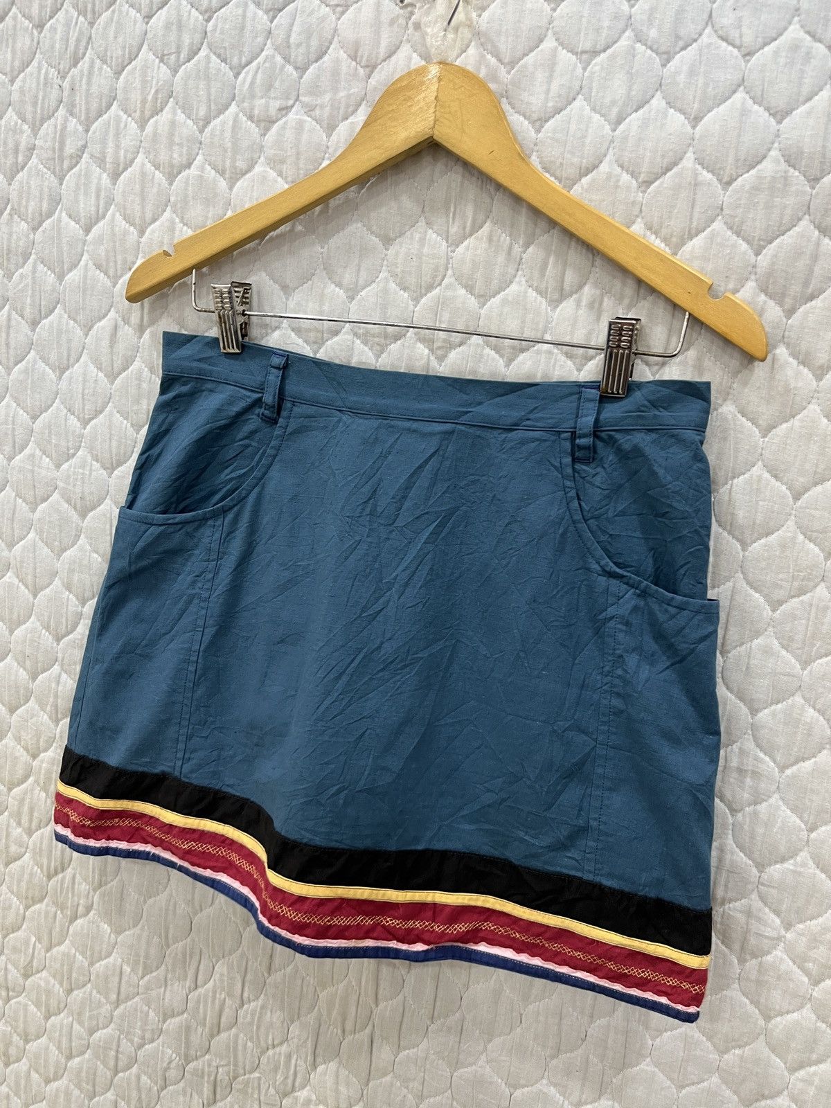 Issey Miyake (Ooo). ISSEY MIYAKE SUNAO KUWAHARA MULTI POCKET SKIRTS Size 30" / US 8 / IT 44 - 6 Thumbnail