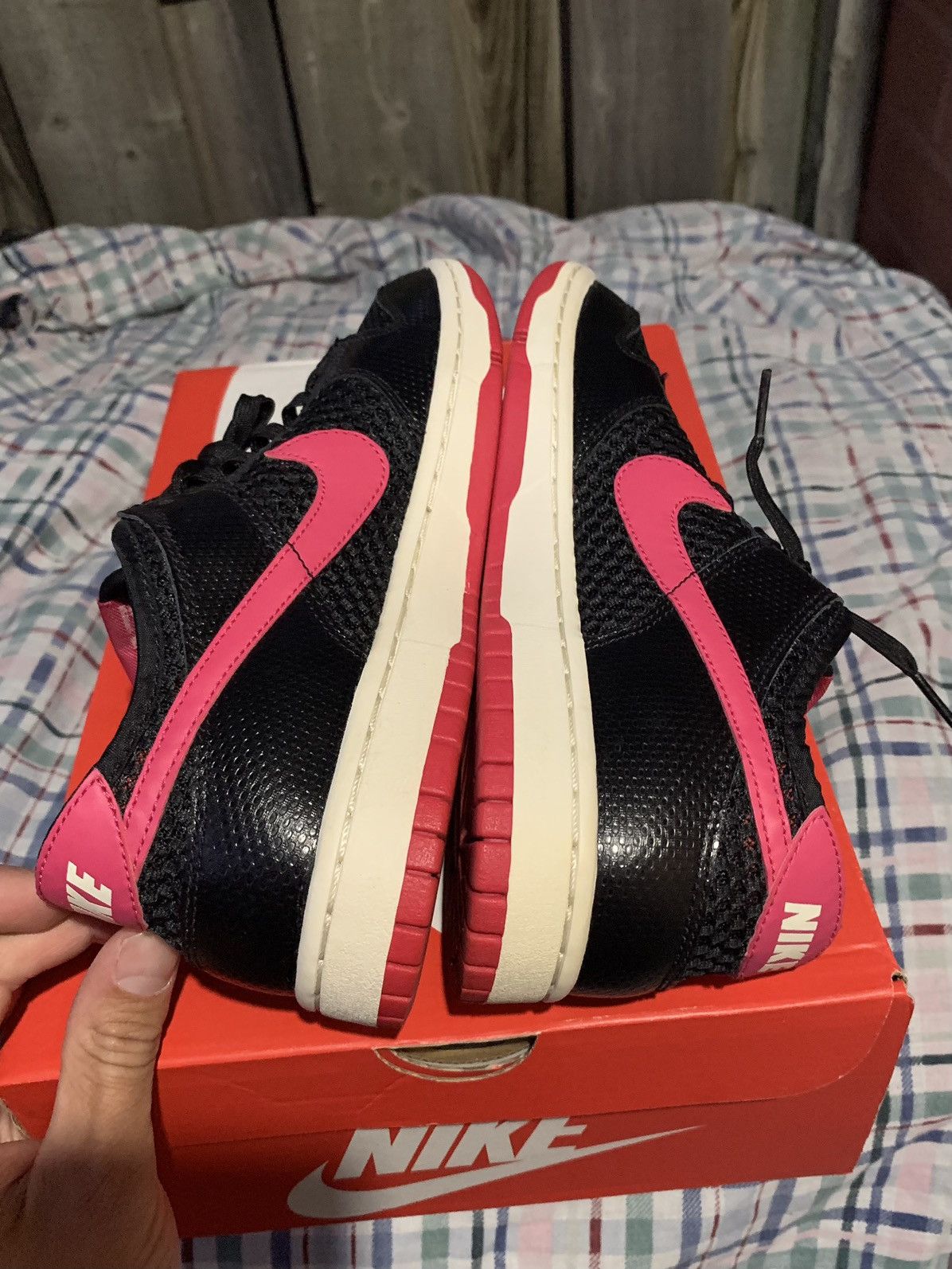 Nike Dunk Low Mesh Black Pink 2012 Size US 8 / EU 41 - 5 Thumbnail