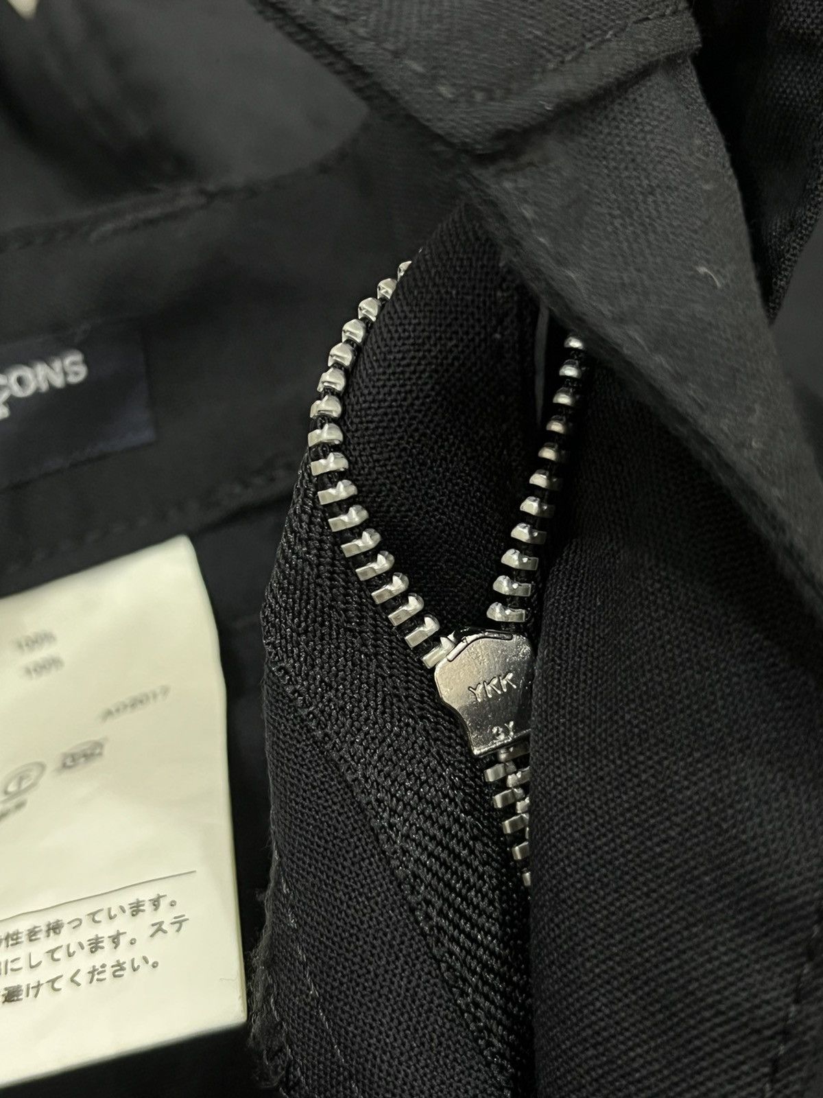 Comme des Garcons Homme (Ff). COMME DES GARCONS HOMME WOOL PANTS Size US 31 - 7 Thumbnail