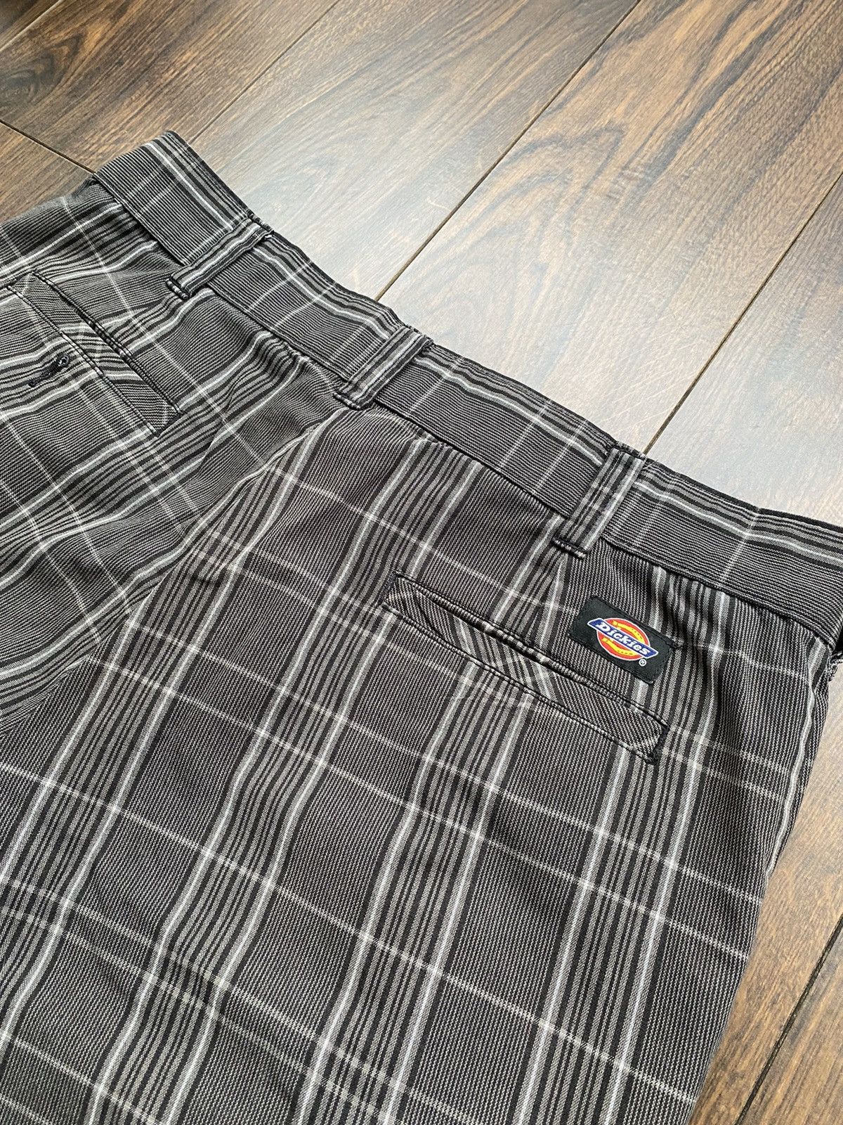 Dickies Vintage Dickies Baggy Work Shorts Size US 34 / EU 50 - 5 Thumbnail