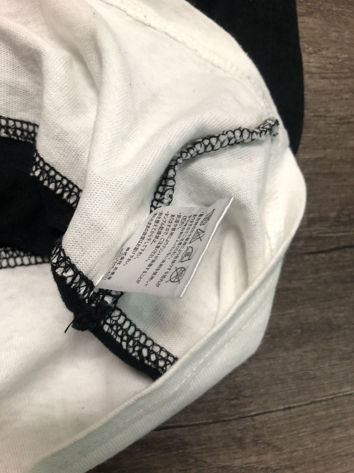 Number (N)ine × Vintage Number (N)ine Single Pocket Tee Shirt Black and White Design Size US S / EU 44-46 / 1 - 11 Thumbnail