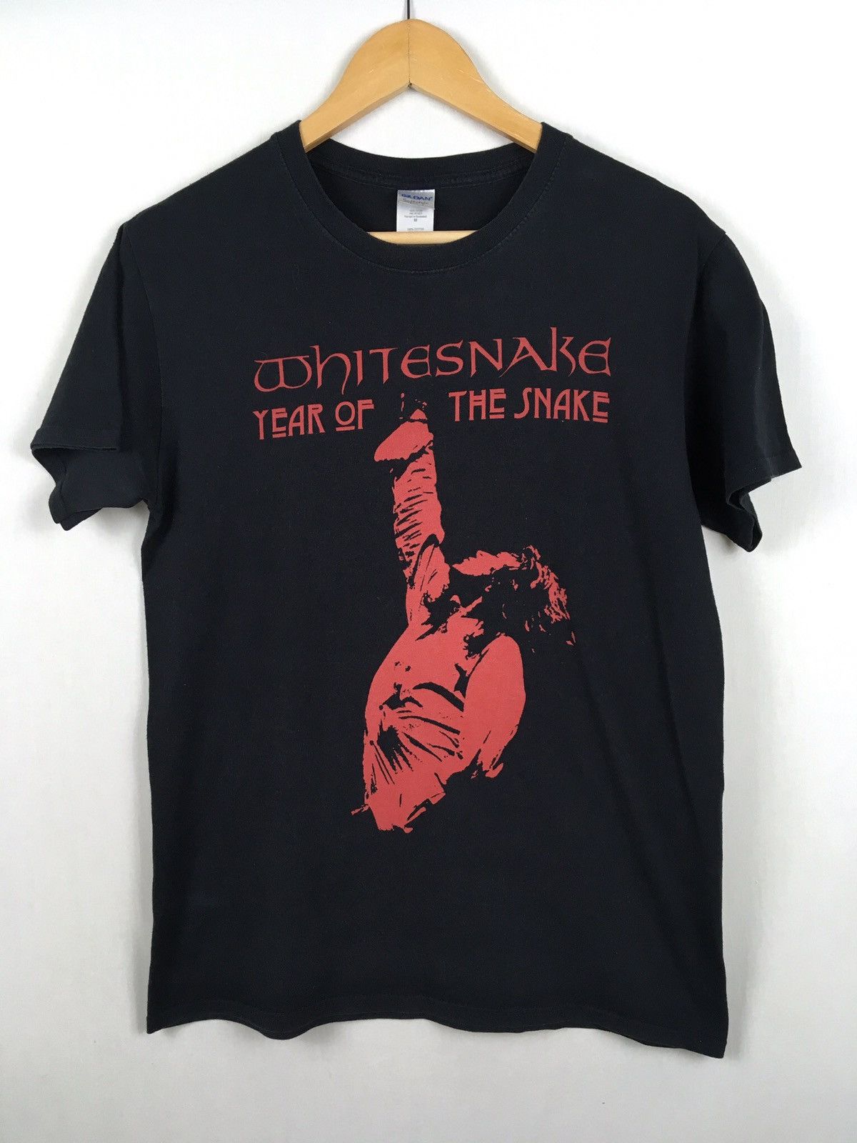 Band Tees × Vintage Whitesnake Year Of The Snake Tour 2013 T Shirt Size US M / EU 48-50 / 2 - 1 Thumbnail