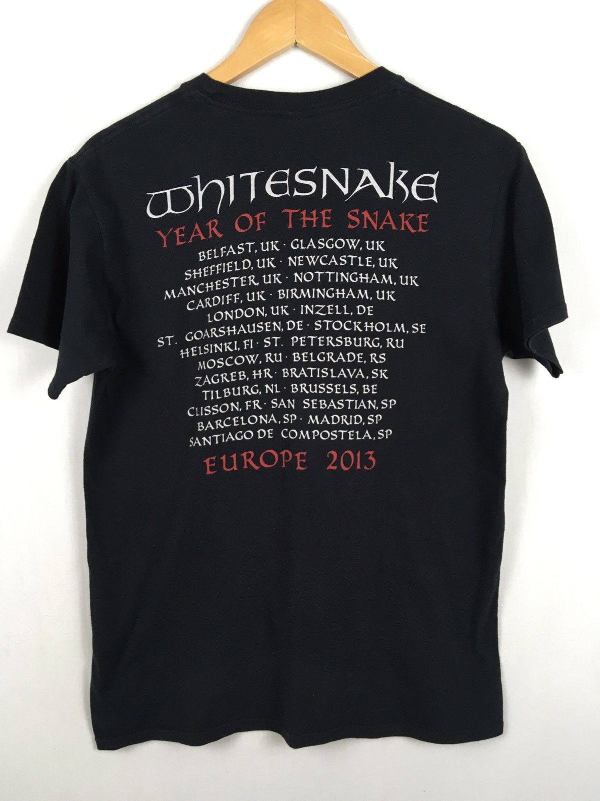 Band Tees × Vintage Whitesnake Year Of The Snake Tour 2013 T Shirt Size US M / EU 48-50 / 2 - 3 Thumbnail