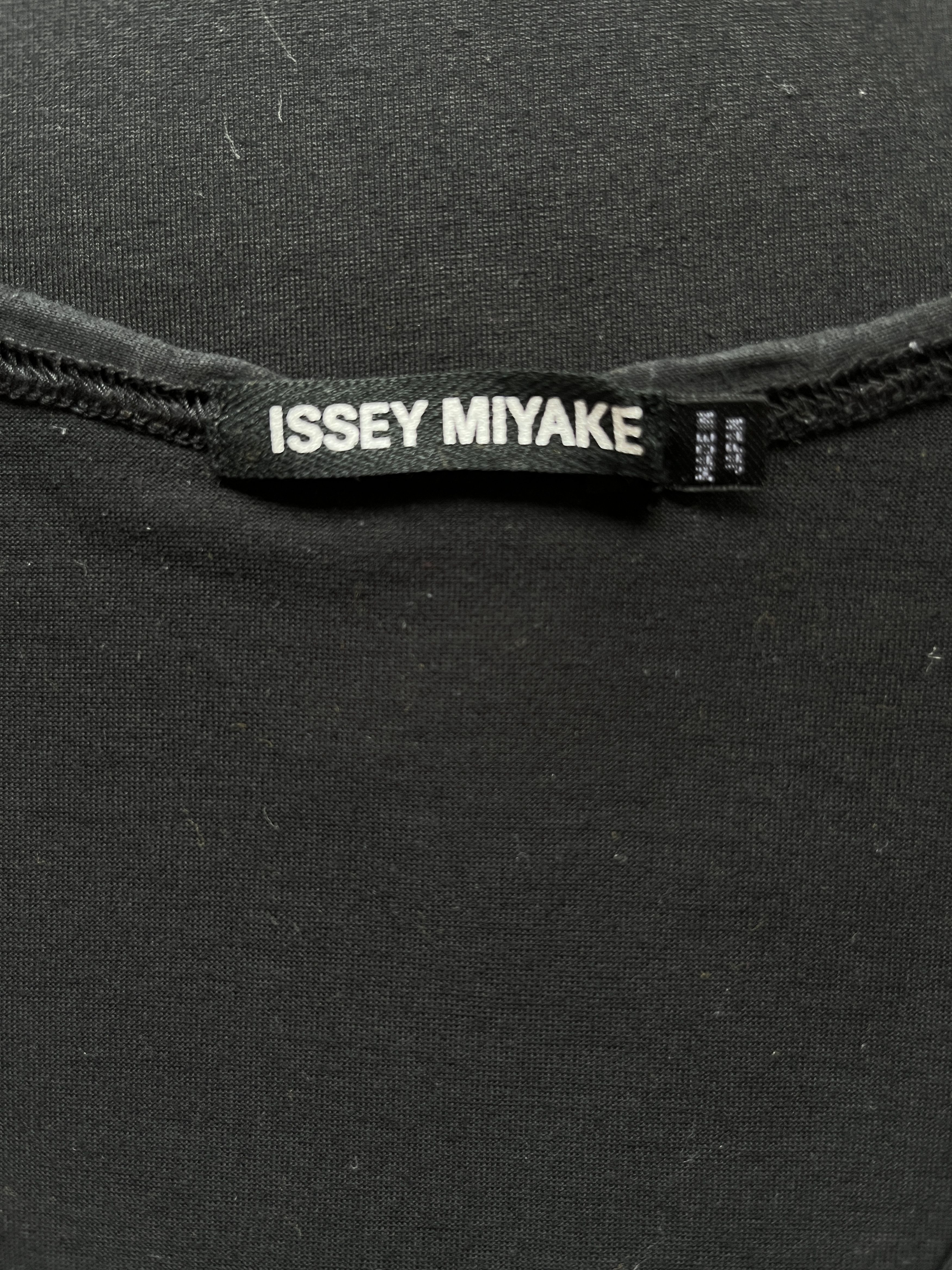 Issey Miyake ⚡️QUICK SALE⚡️Issey Miyake Short Sleeve Black Tshirt Size US S / EU 44-46 / 1 - 3 Thumbnail