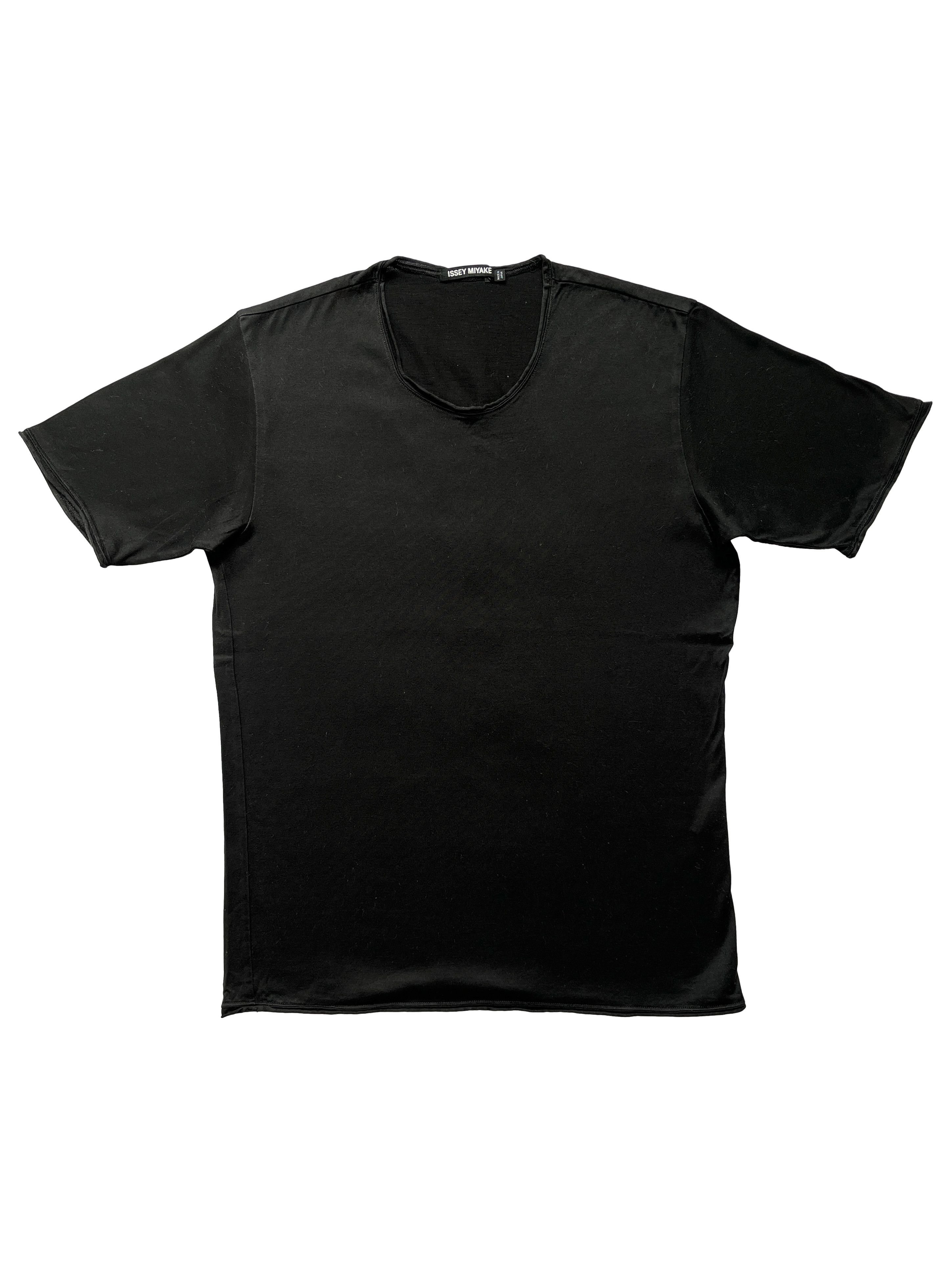 Issey Miyake ⚡️QUICK SALE⚡️Issey Miyake Short Sleeve Black Tshirt Size US S / EU 44-46 / 1 - 1 Thumbnail