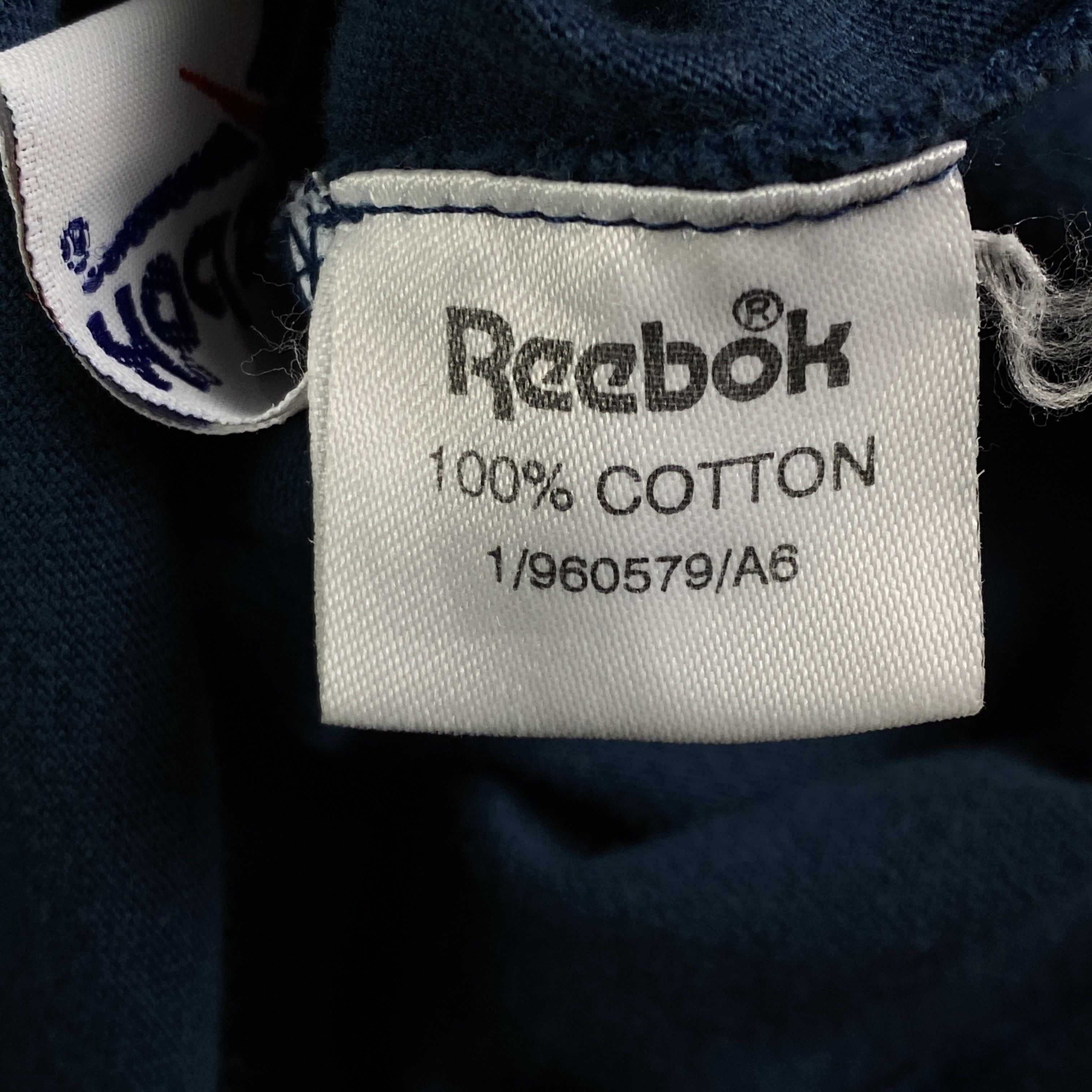 Reebok × Vintage Mens Vintage T Shirt Reebok Essentials Size S Blue Size US S / EU 44-46 / 1 - 6 Thumbnail