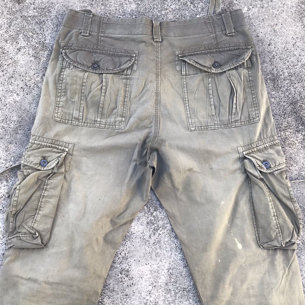 Japanese Brand Vintage Japanese Big Pocket Faded Tactical Cargo Pants Size US 32 / EU 48 - 14 Thumbnail