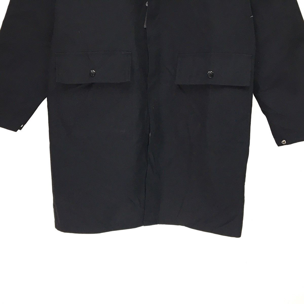 JW Anderson × Uniqlo Uniqlo X J.W Anderson Nice Design Reversible Rain Coat Size US M / EU 48-50 / 2 - 12 Thumbnail