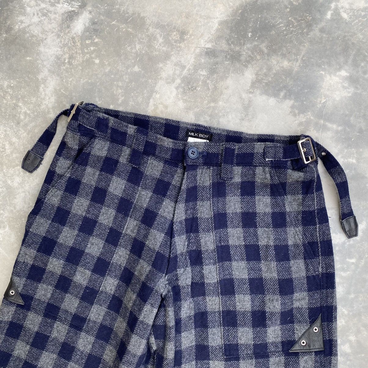 20471120 × Beauty Beast × Japanese Brand SAMPLE Milkboy Wool Plaid Short Pants Size US 30 / EU 46 - 3 Thumbnail