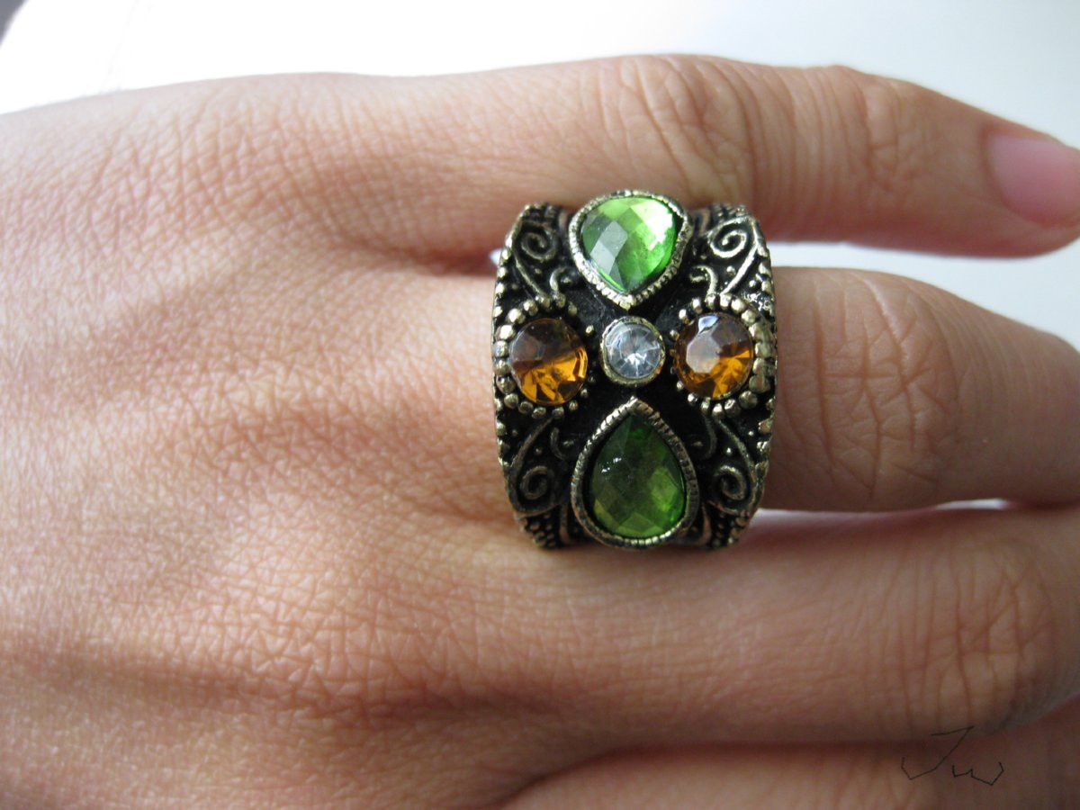 Jewelry 5 CZs Bronze Ring - Size 6.25 Size ONE SIZE - 4 Thumbnail