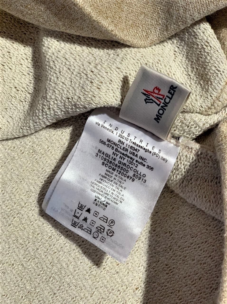 Moncler × Vintage Vintage Moncler Gold Sleeveless Sweater Maglia Girocollo Size US S / EU 44-46 / 1 - 13 Thumbnail