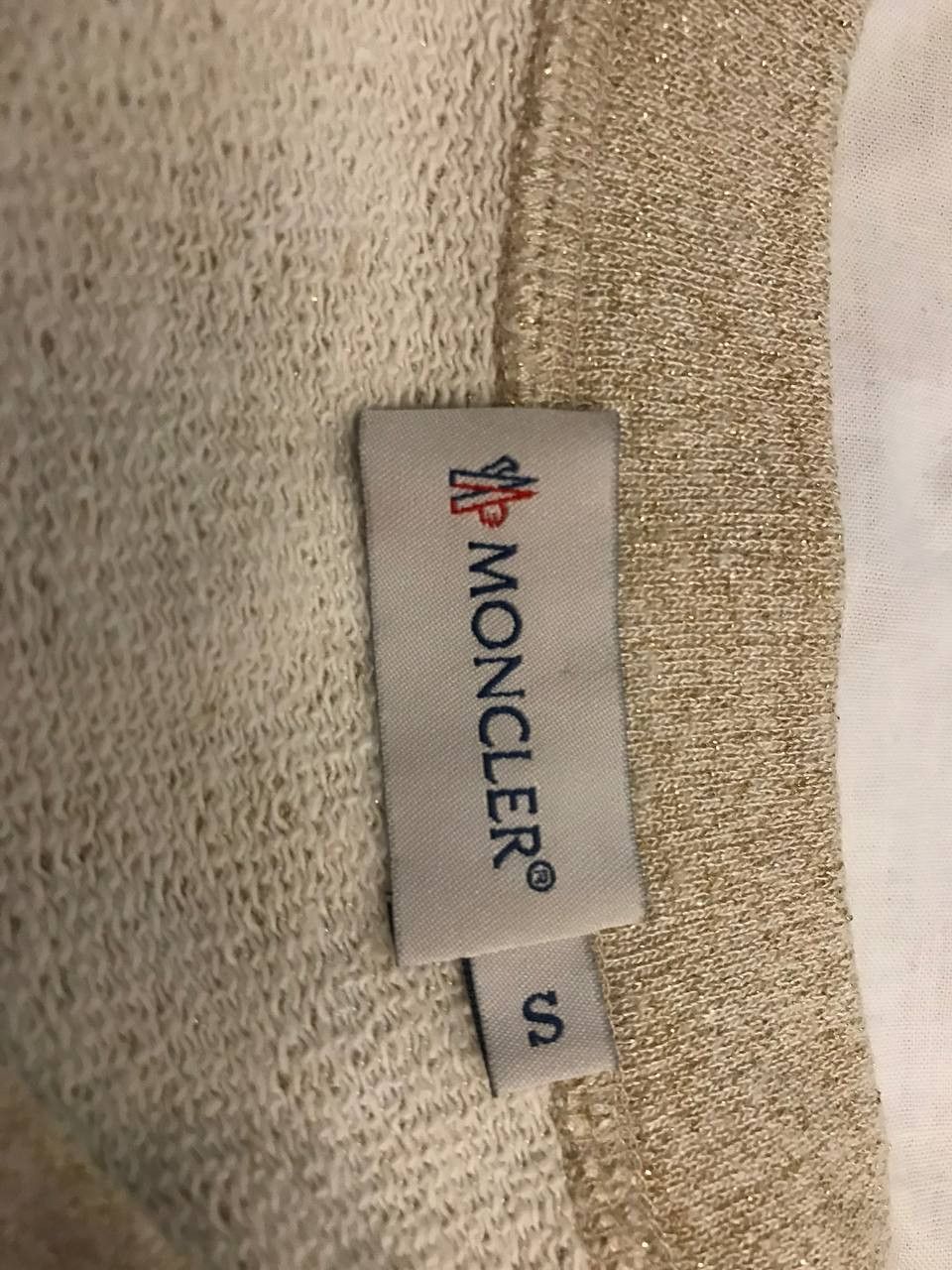 Moncler × Vintage Vintage Moncler Gold Sleeveless Sweater Maglia Girocollo Size US S / EU 44-46 / 1 - 11 Thumbnail