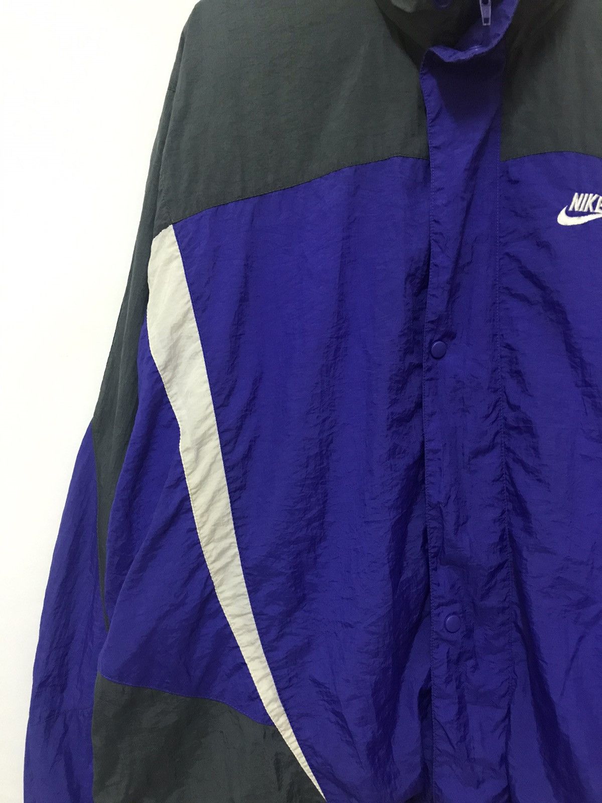 Nike Vintage 90s Nike Swoosh Light Jacket Colour Block Small Logo Size US L / EU 52-54 / 3 - 7 Thumbnail