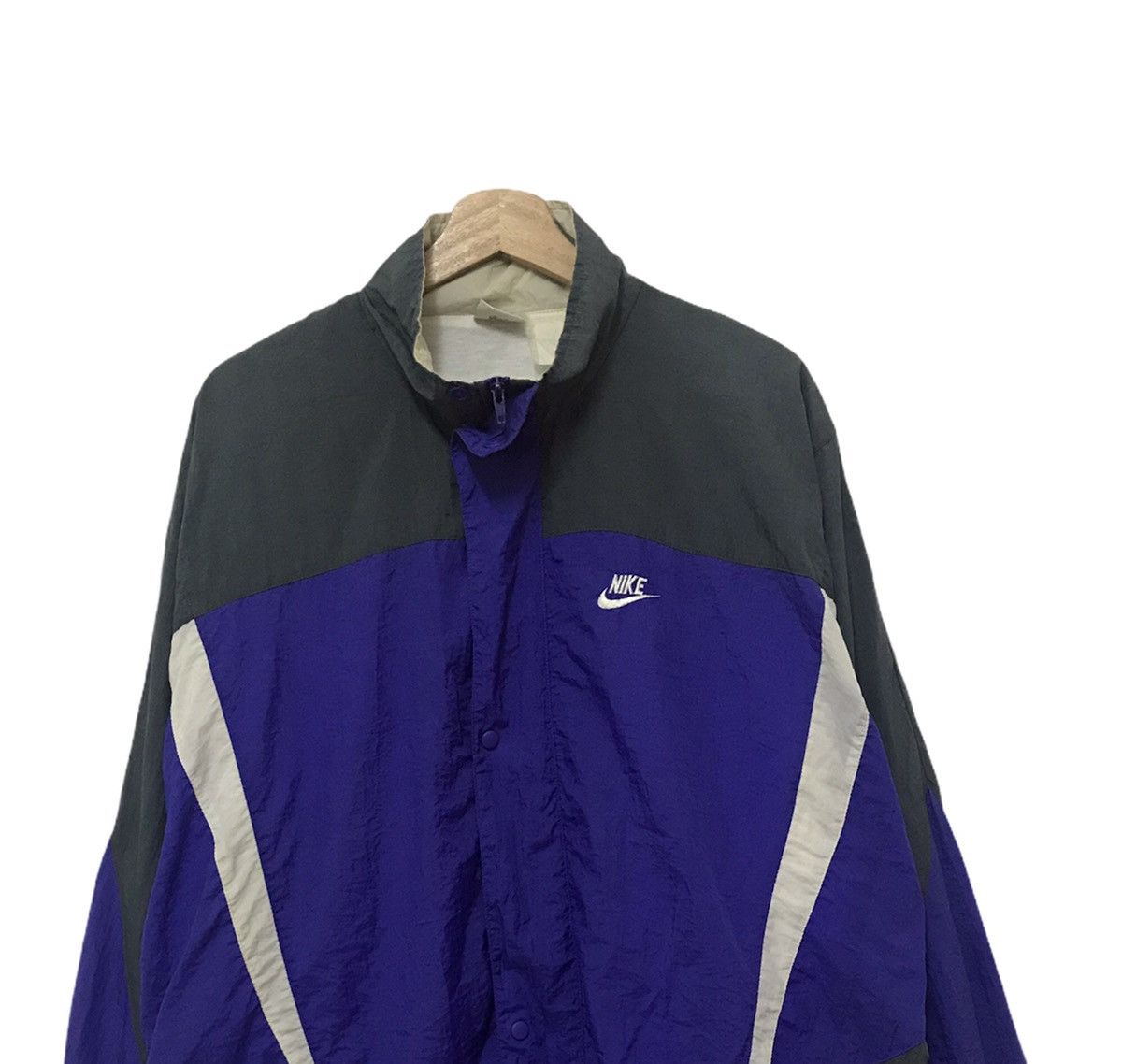 Nike Vintage 90s Nike Swoosh Light Jacket Colour Block Small Logo Size US L / EU 52-54 / 3 - 5 Thumbnail