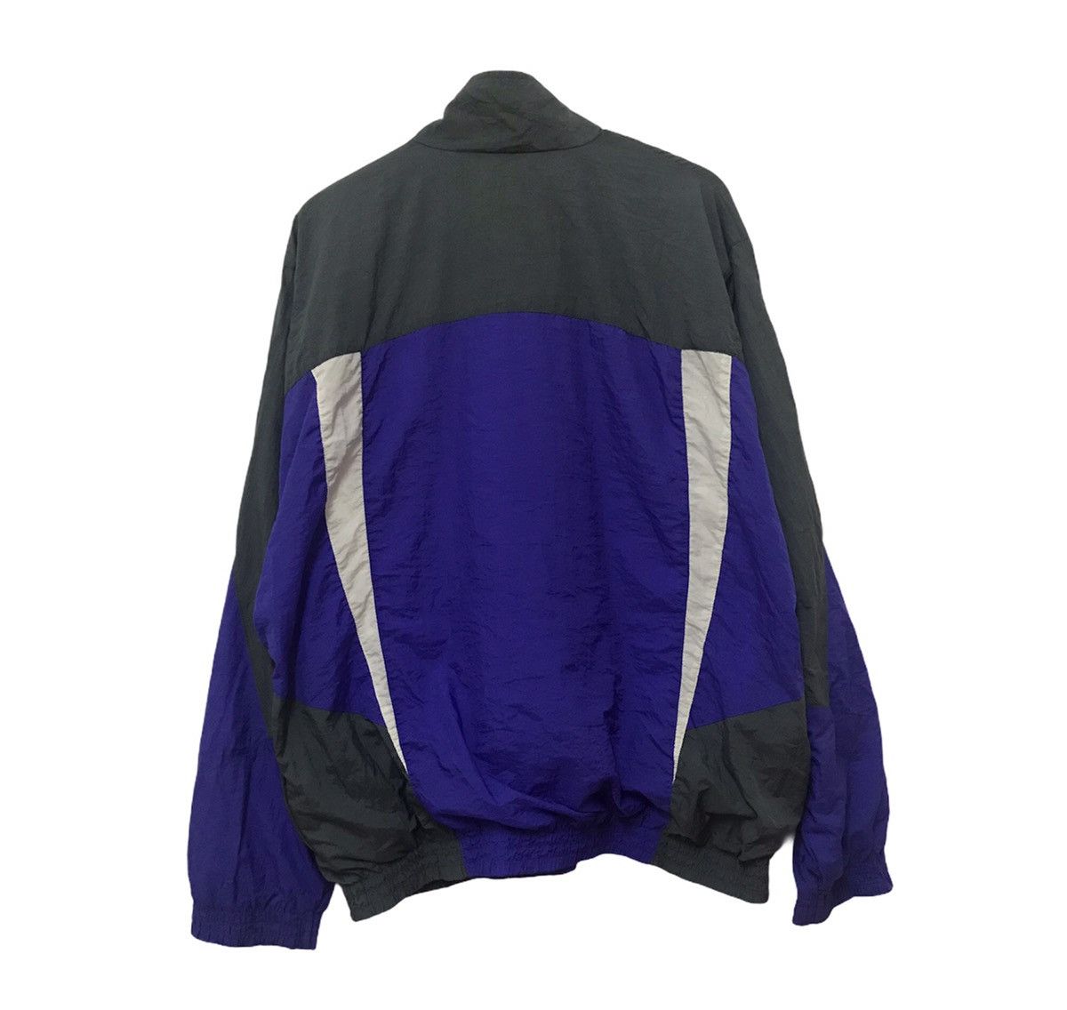 Nike Vintage 90s Nike Swoosh Light Jacket Colour Block Small Logo Size US L / EU 52-54 / 3 - 4 Thumbnail