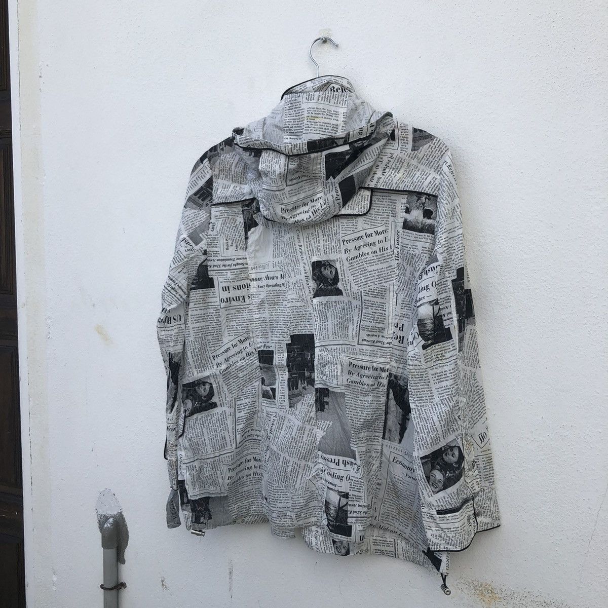 Japanese Brand RAFF SIMON INSPIRED NEWSPAPER JACKET BY JAPANESE BRAND Size US M / EU 48-50 / 2 - 9 Thumbnail