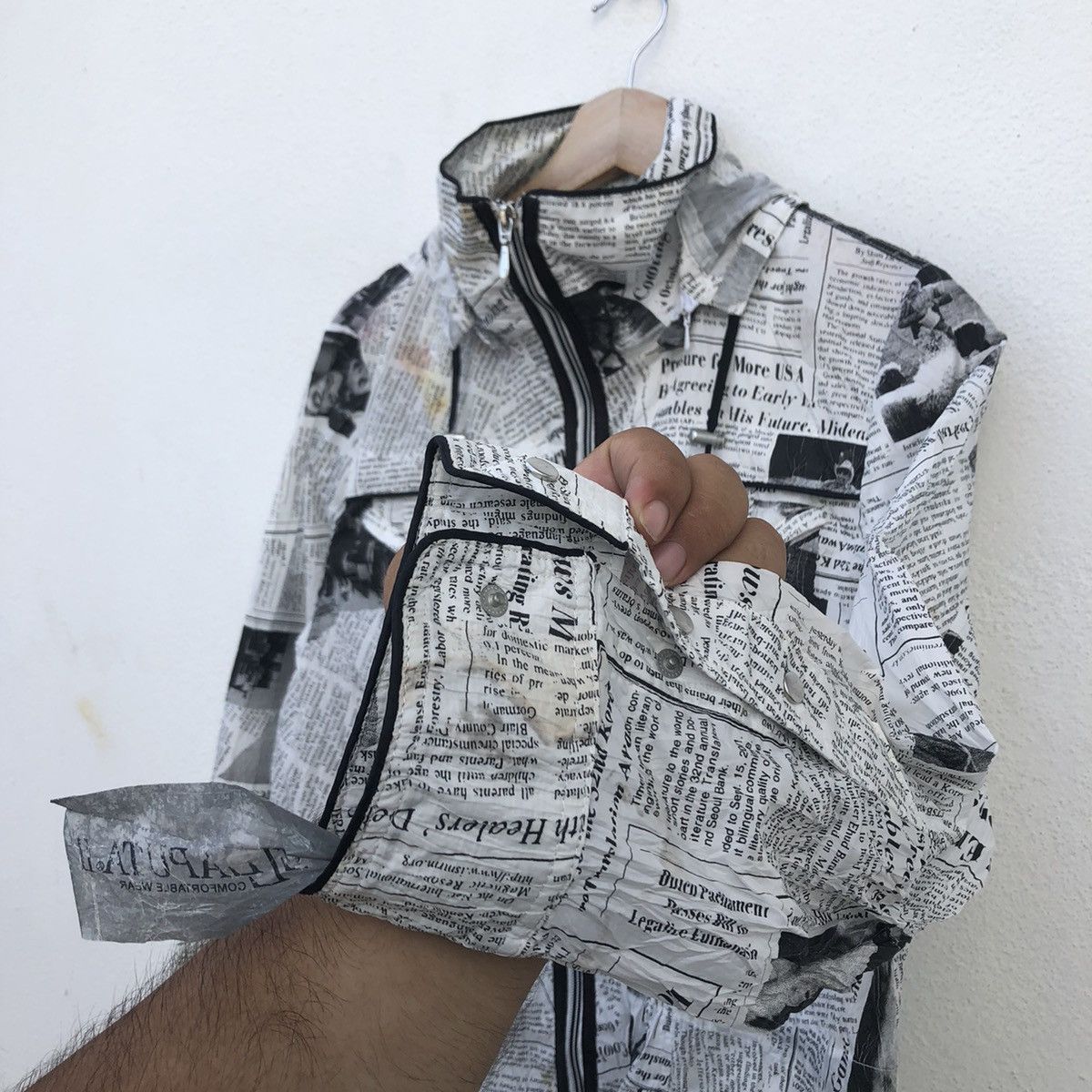 Japanese Brand RAFF SIMON INSPIRED NEWSPAPER JACKET BY JAPANESE BRAND Size US M / EU 48-50 / 2 - 7 Thumbnail