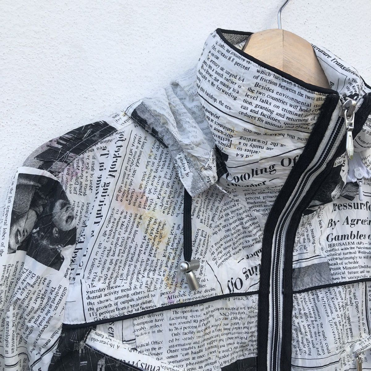 Japanese Brand RAFF SIMON INSPIRED NEWSPAPER JACKET BY JAPANESE BRAND Size US M / EU 48-50 / 2 - 5 Thumbnail
