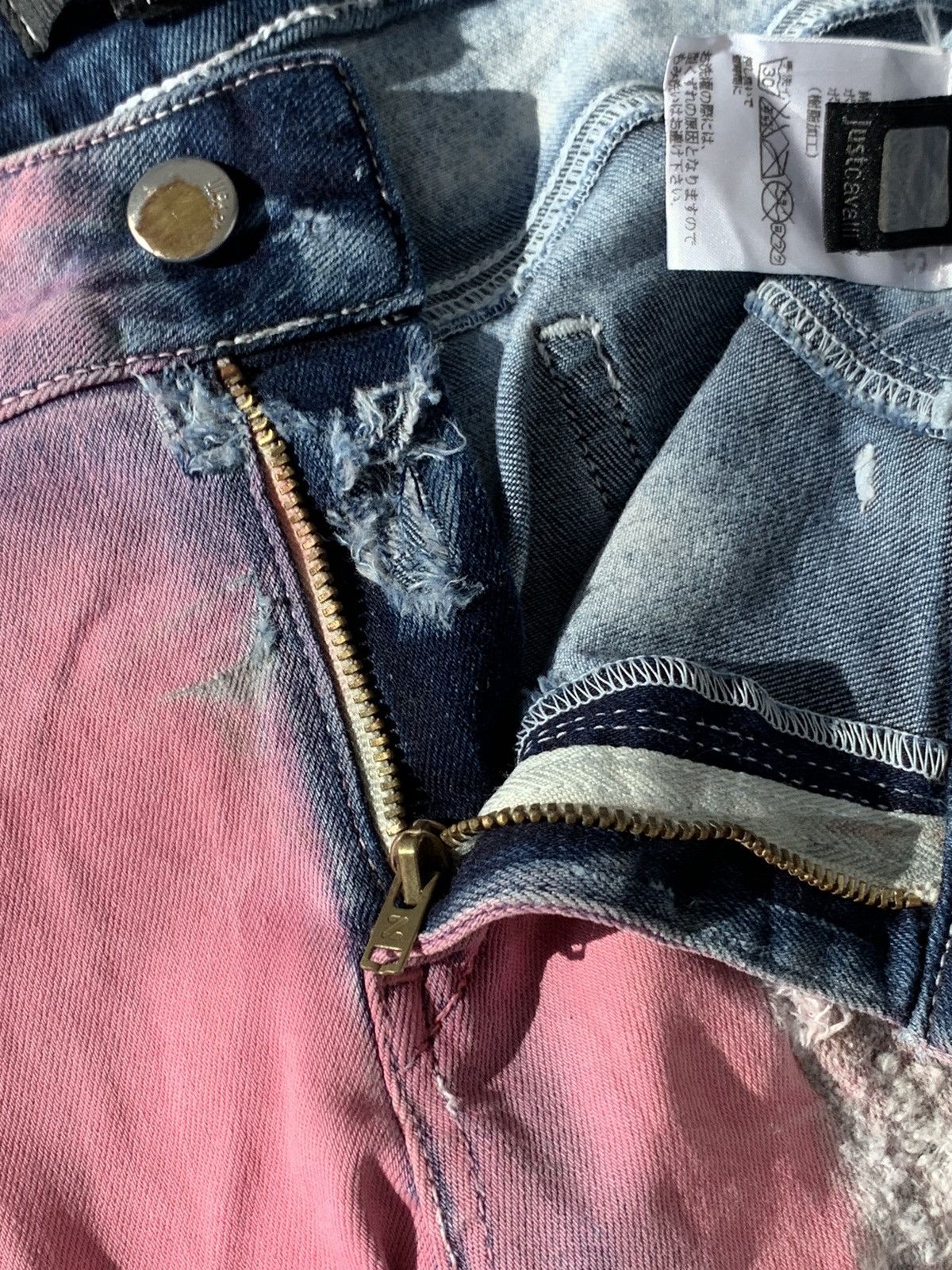 Just Cavalli Just Cavalli Wax Distressed Crazy Details Pink Denim Pants Size US 26 / EU 42 - 8 Thumbnail