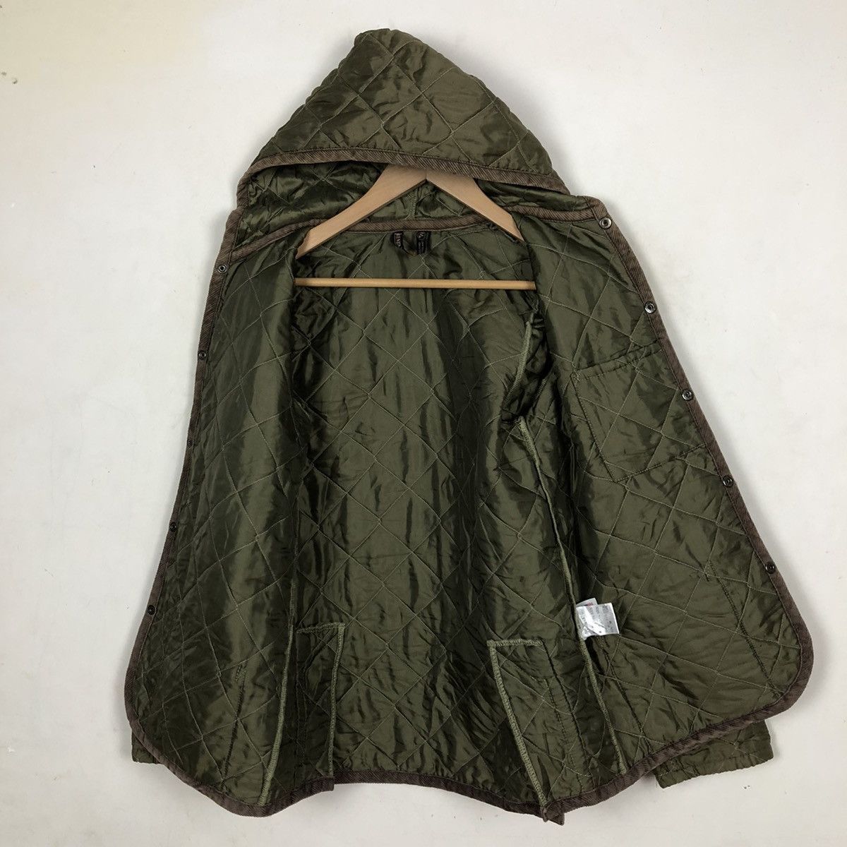 Lavenham LAVENHAM QUILTED BUTTON HOODIE JACKET Size US M / EU 48-50 / 2 - 9 Thumbnail