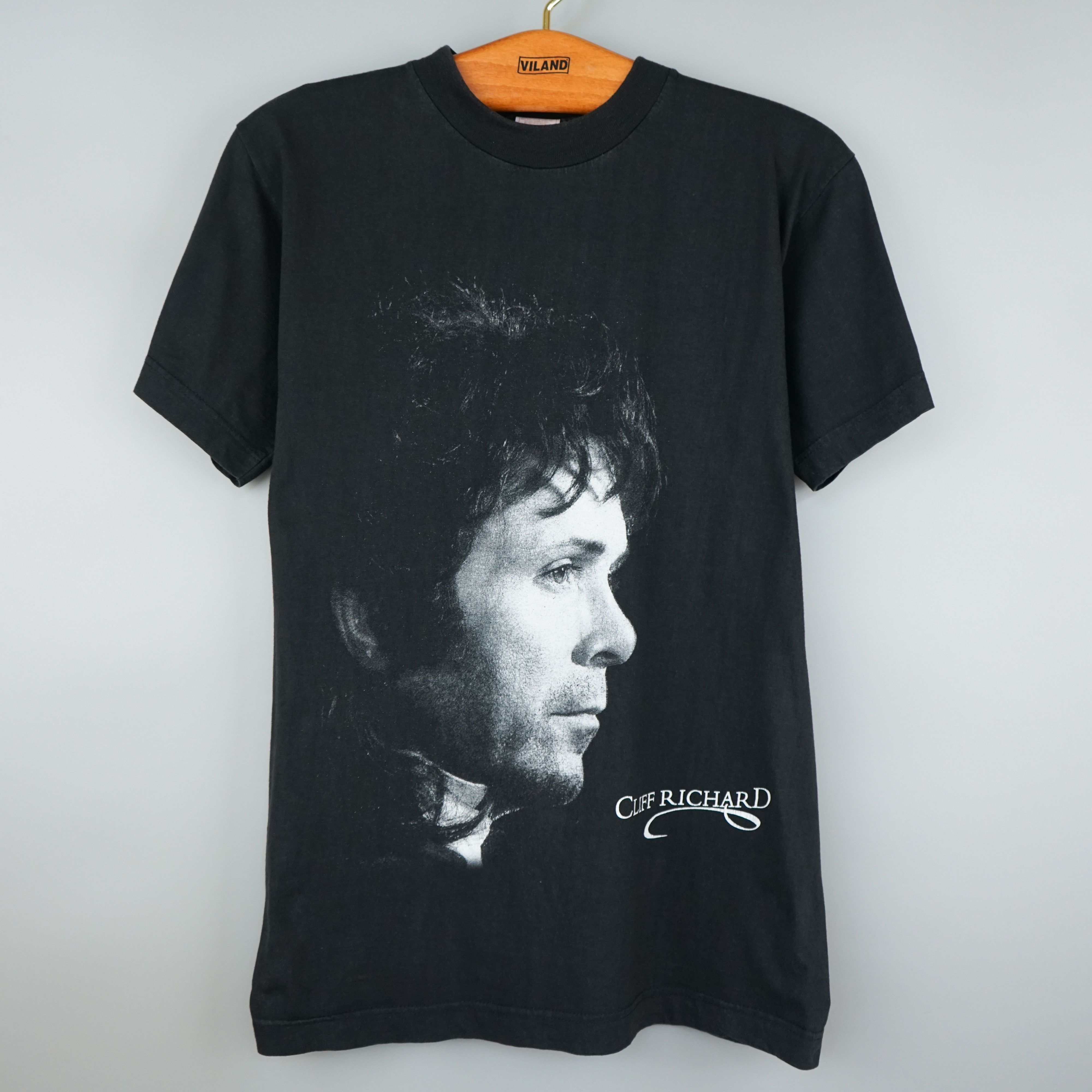 Band Tees × Vintage 1996 Cliff Richards t shirt 96 tour Size US S / EU 44-46 / 1 - 1 Thumbnail