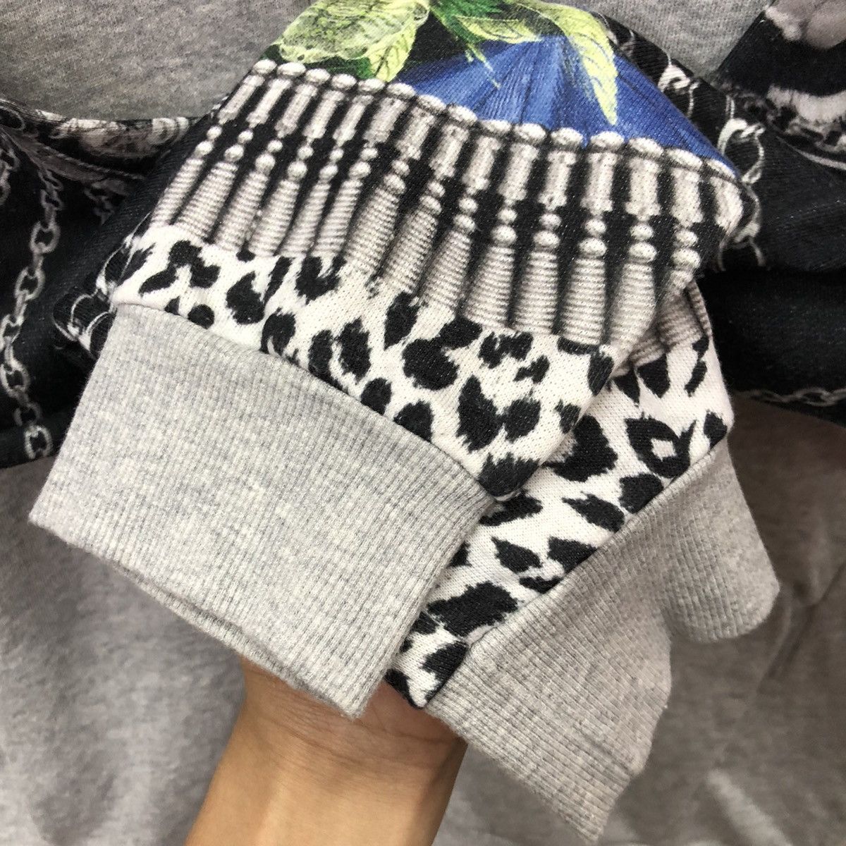 Zara Zara White Tiger Hoodie Sweater Size US M / EU 48-50 / 2 - 12 Thumbnail