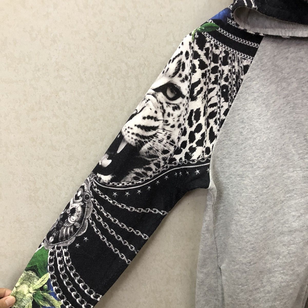 Zara Zara White Tiger Hoodie Sweater Size US M / EU 48-50 / 2 - 7 Thumbnail
