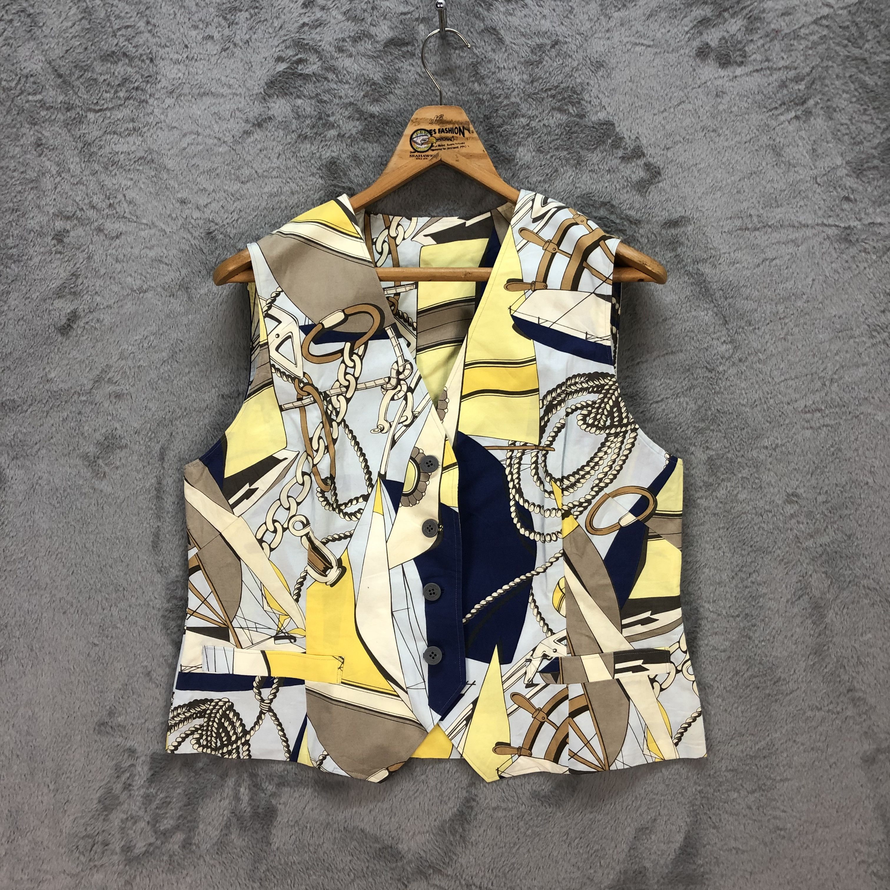Japanese Brand Fullprint Vest Nice Design #5956-215 Size S / US 4 / IT 40 - 1 Thumbnail