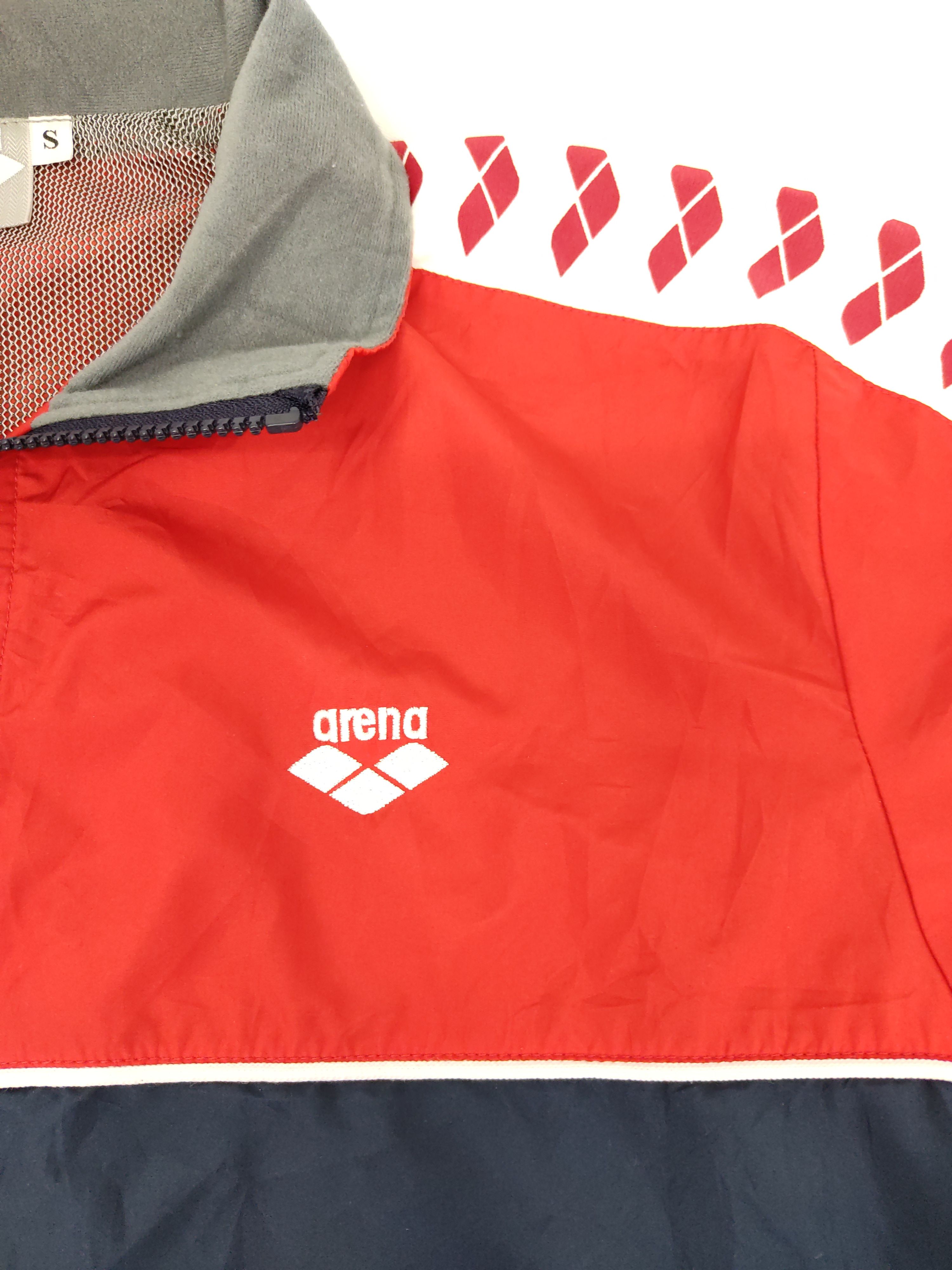 Japanese Brand Vintage Arena Windbreaker Sport Jogger Jacket Side Tape Size US S / EU 44-46 / 1 - 2 Thumbnail