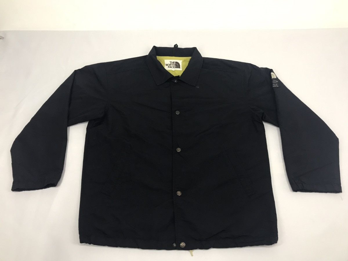 The North Face The North Face Outdoor Jacket Camping Hiking Button Size US L / EU 52-54 / 3 - 1 Thumbnail
