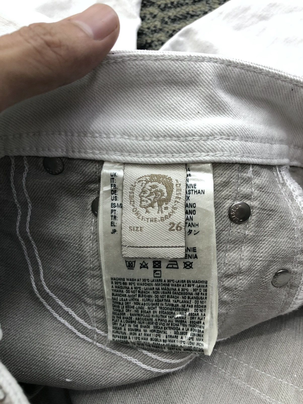Diesel Diesel Reen-Patch Stretch Regular Straight Distressed Jeans Size US 28 / EU 44 - 21 Thumbnail