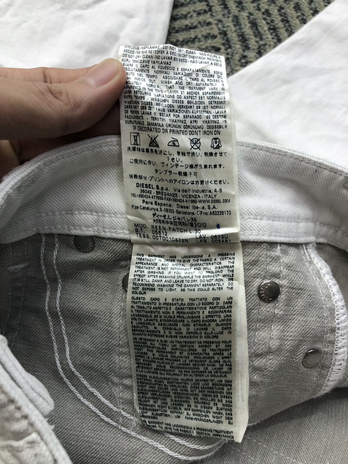 Diesel Diesel Reen-Patch Stretch Regular Straight Distressed Jeans Size US 28 / EU 44 - 23 Thumbnail
