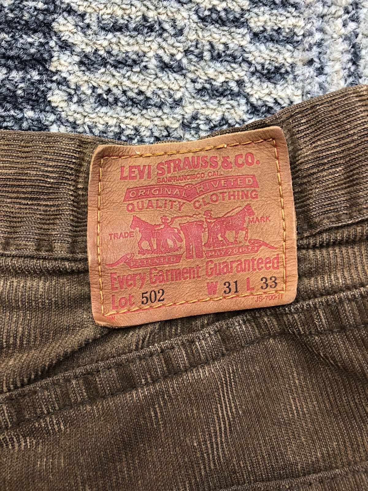 Levi's Vintage Levis 502 Corduroy Brown Jeans Size US 28 / EU 44 - 18 Thumbnail