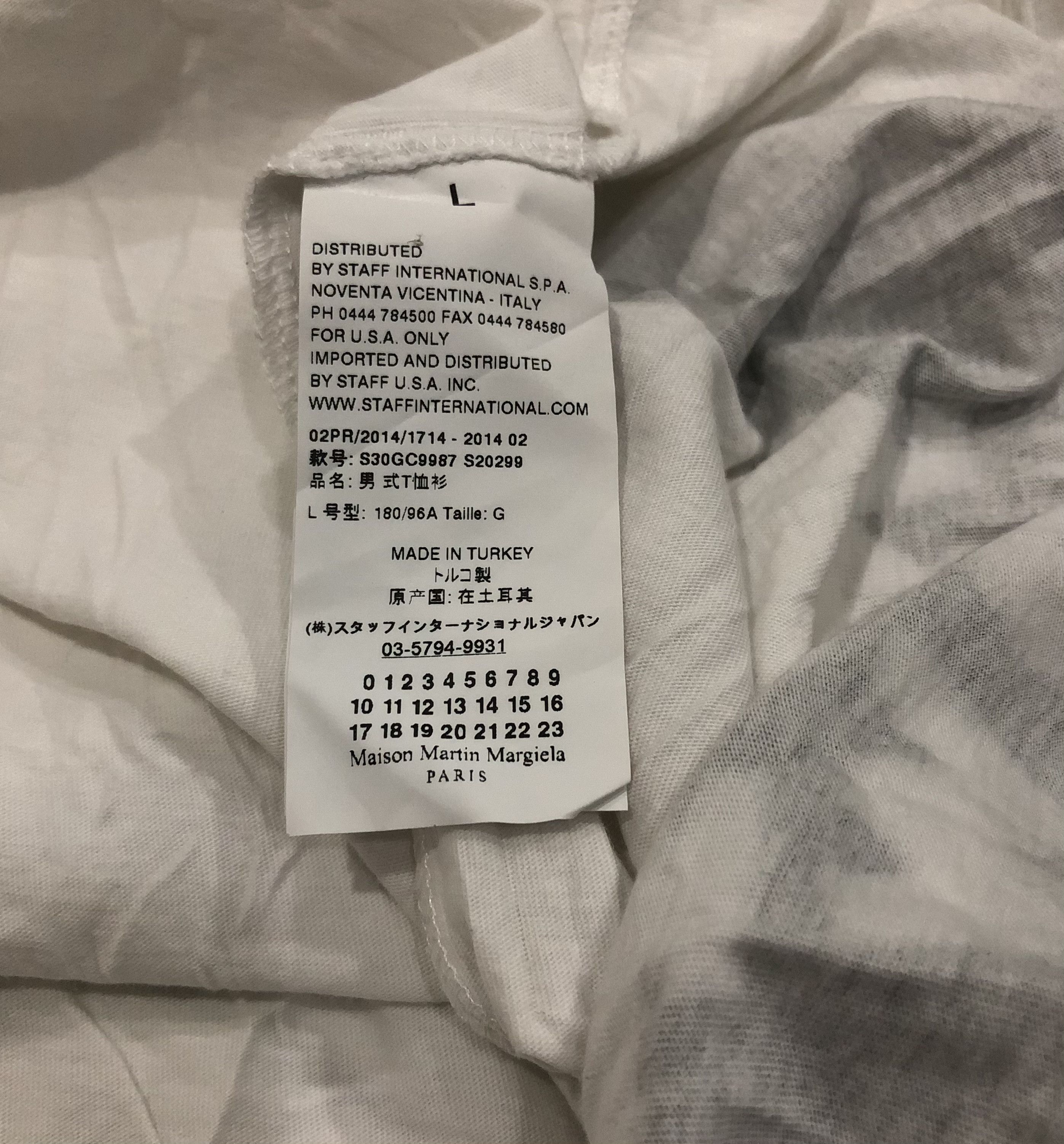 Designer Maison Martin Margiela V-neck Tshirt Size US L / EU 52-54 / 3 - 5 Thumbnail