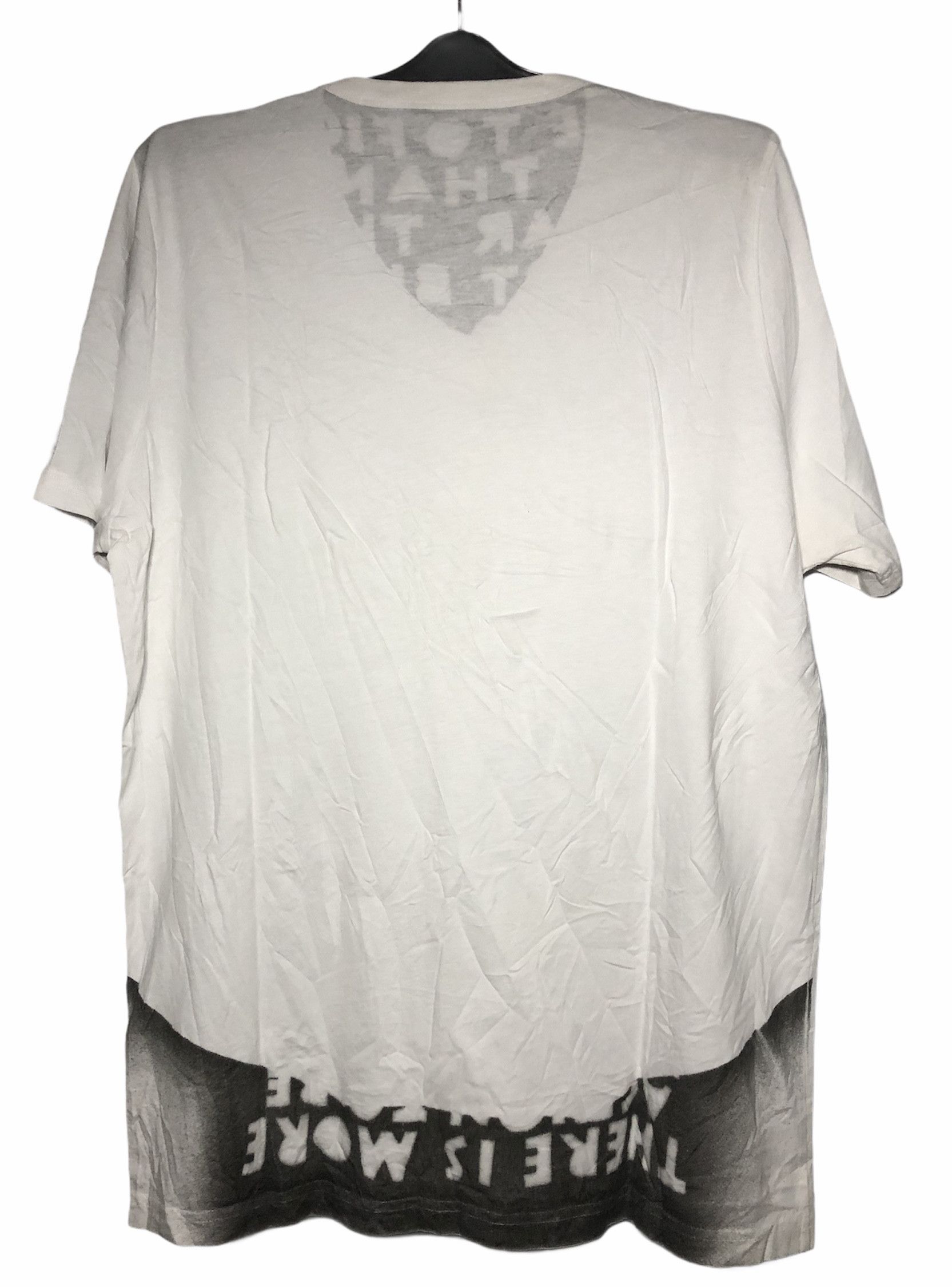 Designer Maison Martin Margiela V-neck Tshirt Size US L / EU 52-54 / 3 - 2 Thumbnail