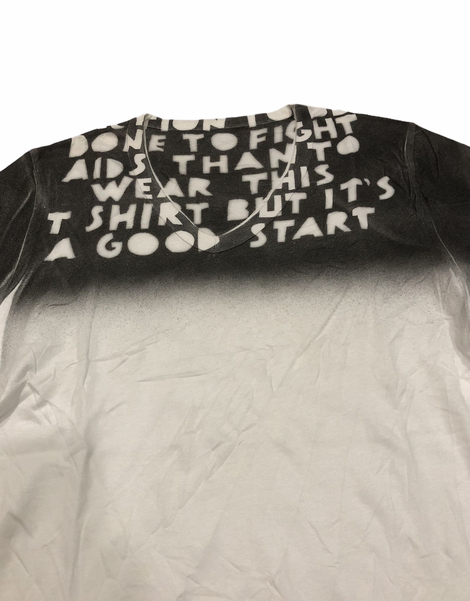 Designer Maison Martin Margiela V-neck Tshirt Size US L / EU 52-54 / 3 - 3 Thumbnail