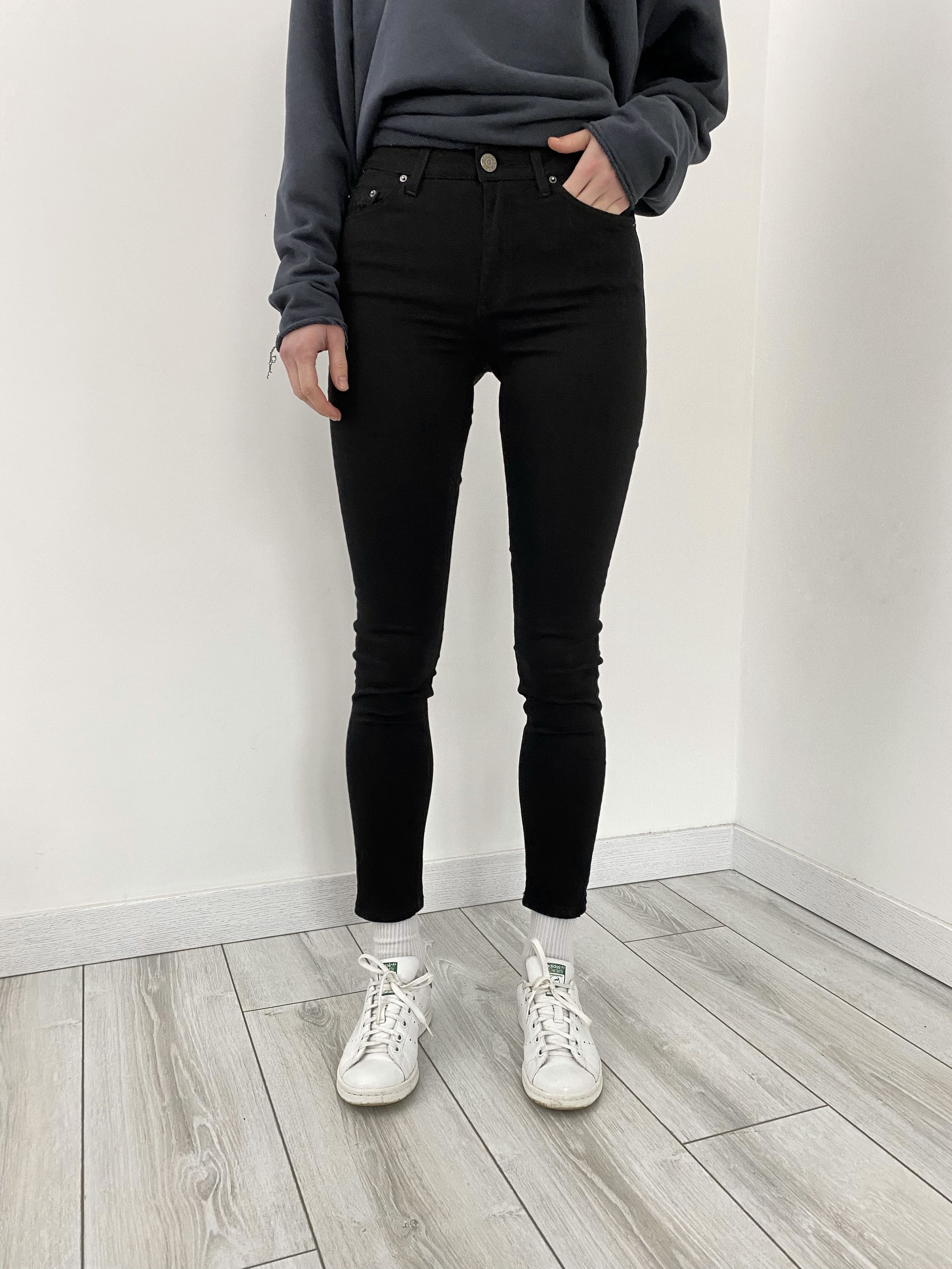 Acne Studios Acne Studios Skinny Stretch Jeans Black Denim Size 26" / US 2 / IT 38 - 2 Thumbnail