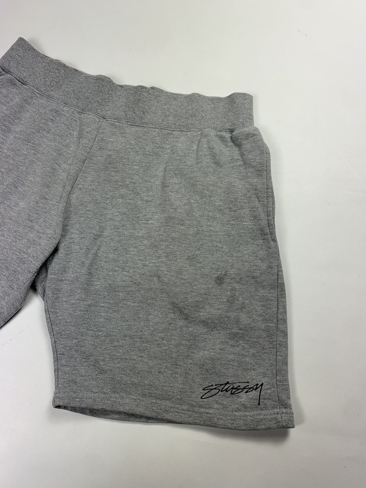 Other Stussy Vintage men’s sweat shorts size M distressed gray Size US 32 / EU 48 - 2 Thumbnail