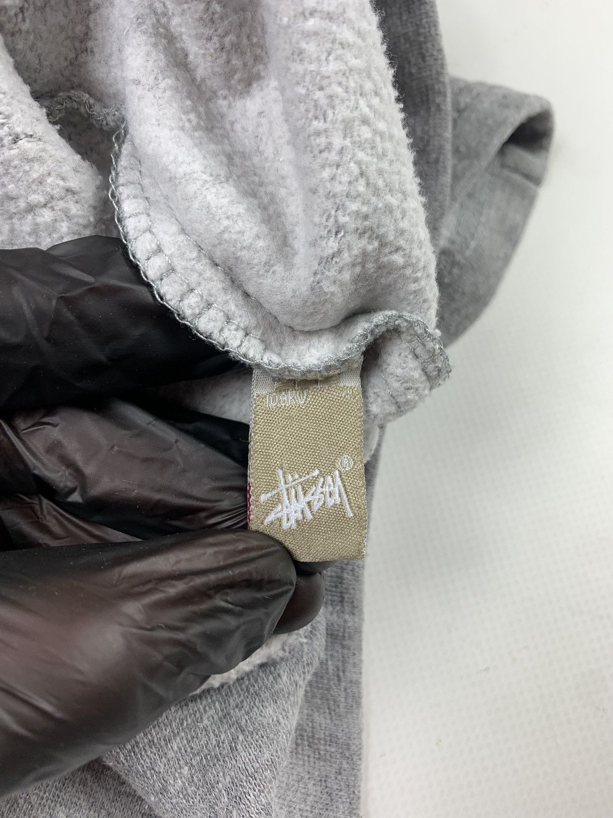 Other Stussy Vintage men’s sweat shorts size M distressed gray Size US 32 / EU 48 - 12 Thumbnail