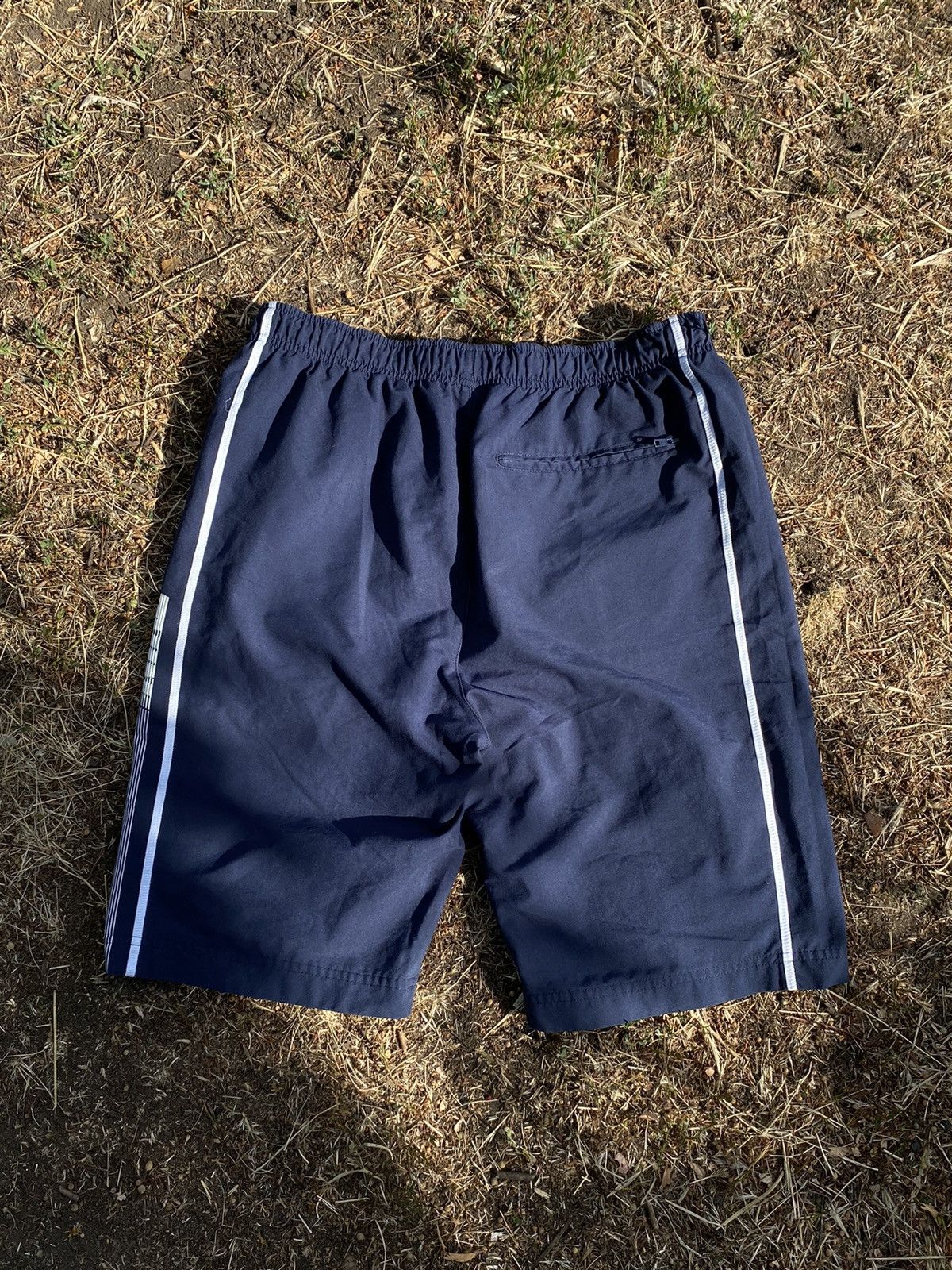 Nike Vintage Nike shorts streetwear swoosh casual y2k size M Size US 32 / EU 48 - 3 Thumbnail
