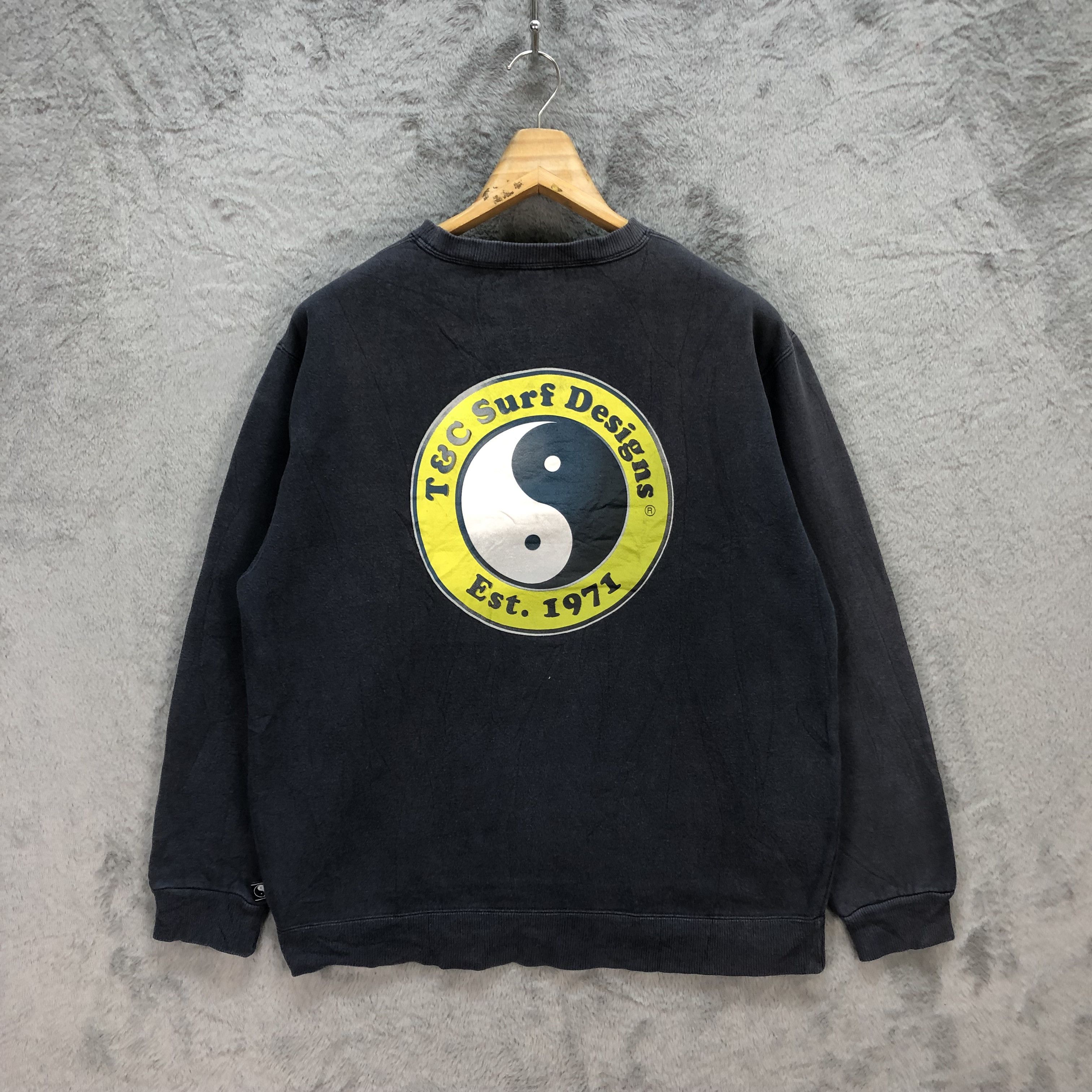 Vintage T&C Surf Design Hawaii Big Logo Sweatshirts #5837-210 Size US M / EU 48-50 / 2 - 1 Thumbnail
