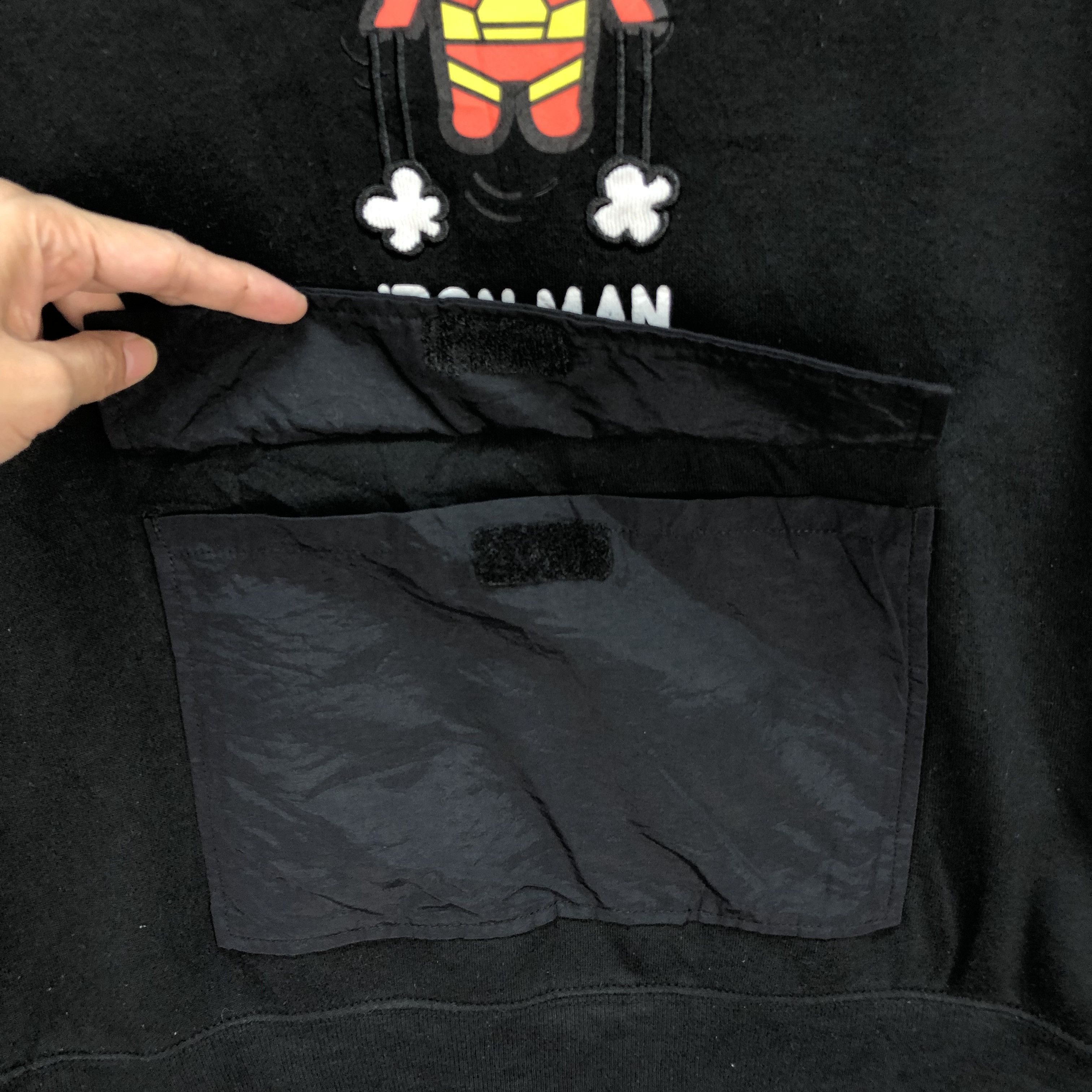 Marvel Comics Marvel Iron Man Kangaroo Pocket Pullover Hoodies #5842-210 Size US S / EU 44-46 / 1 - 7 Thumbnail