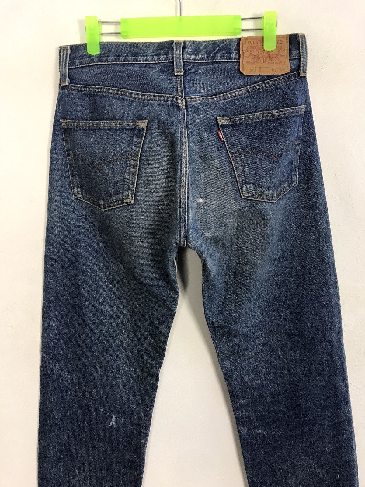 Levi's 90s Levi’s Strauss & Co Lot 501 Buttonfly Regular Fits Size US 30 / EU 46 - 4 Thumbnail