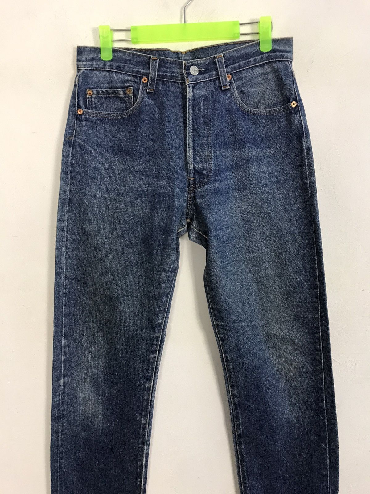 Levi's 90s Levi’s Strauss & Co Lot 501 Buttonfly Regular Fits Size US 30 / EU 46 - 3 Thumbnail